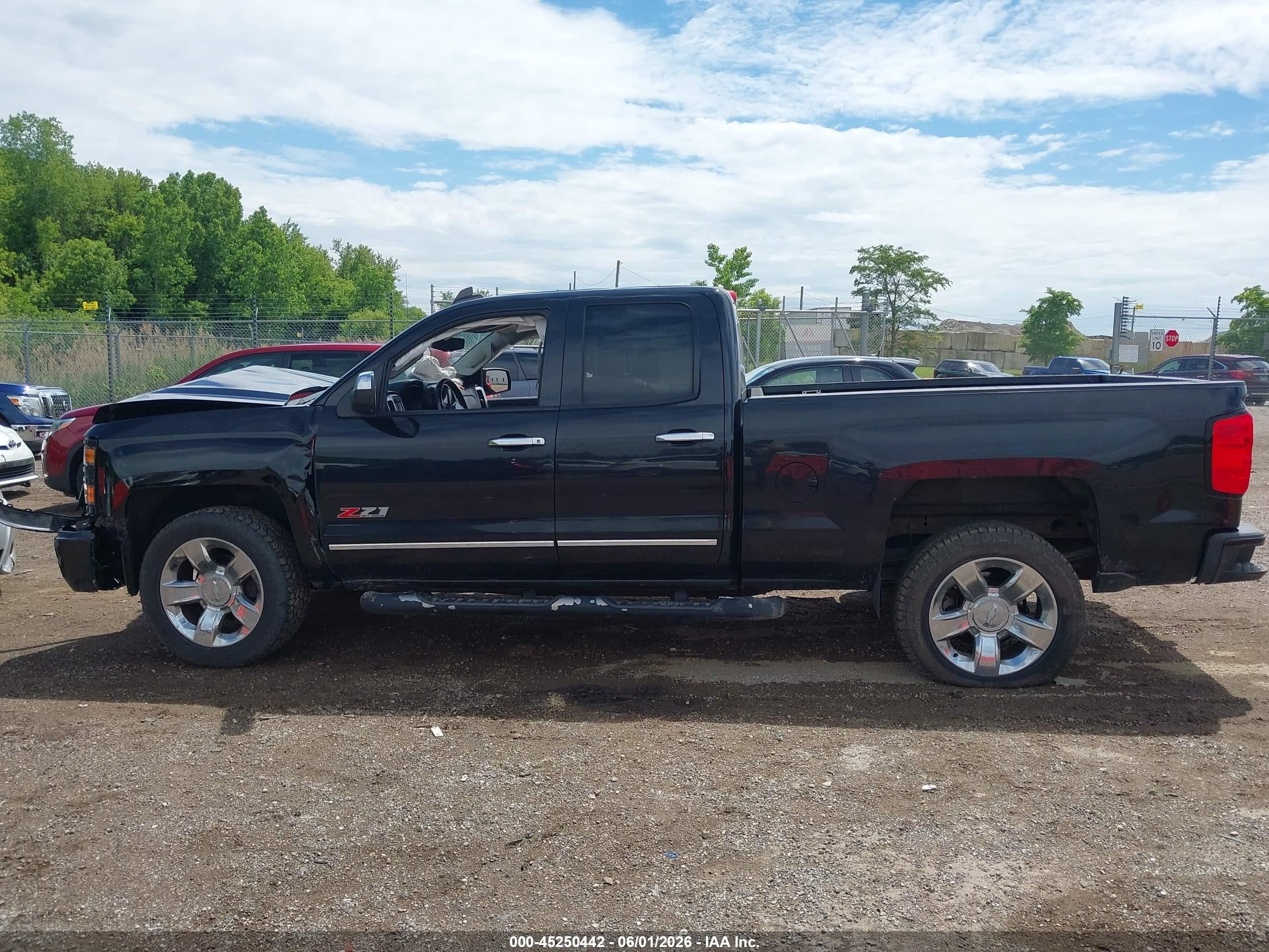 2015 Chevrolet Silverado 1500 2lt Black vin: 1GCVKREC4FZ345690