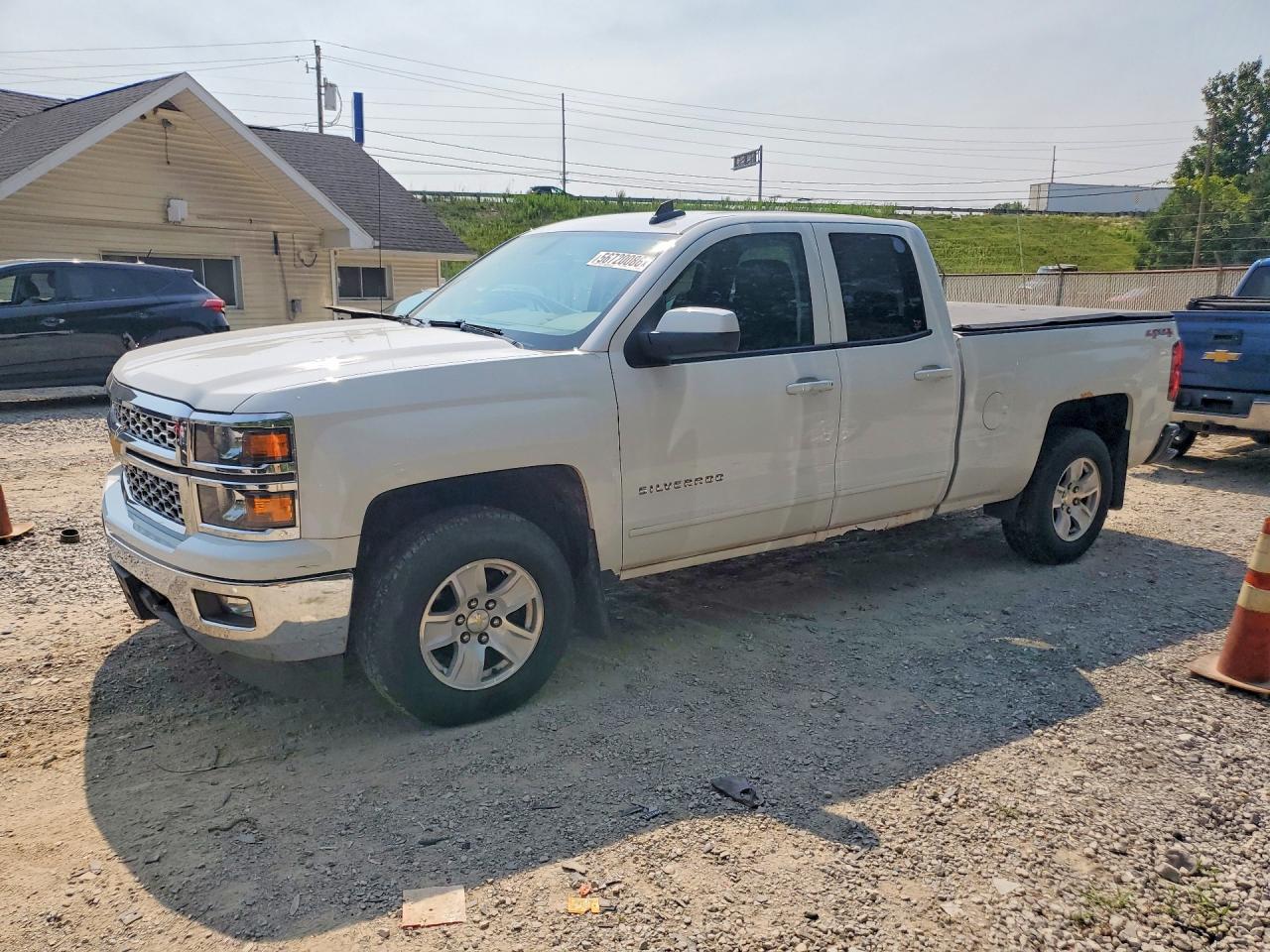 2015 Chevrolet Silverado K1500 Lt White vin: 1GCVKREC4FZ363638