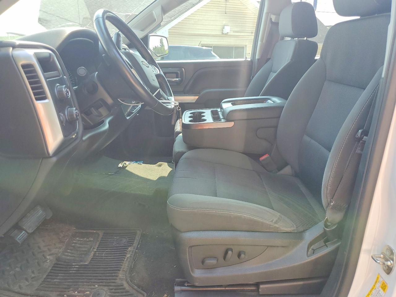 2015 Chevrolet Silverado K1500 Lt White vin: 1GCVKREC4FZ363638