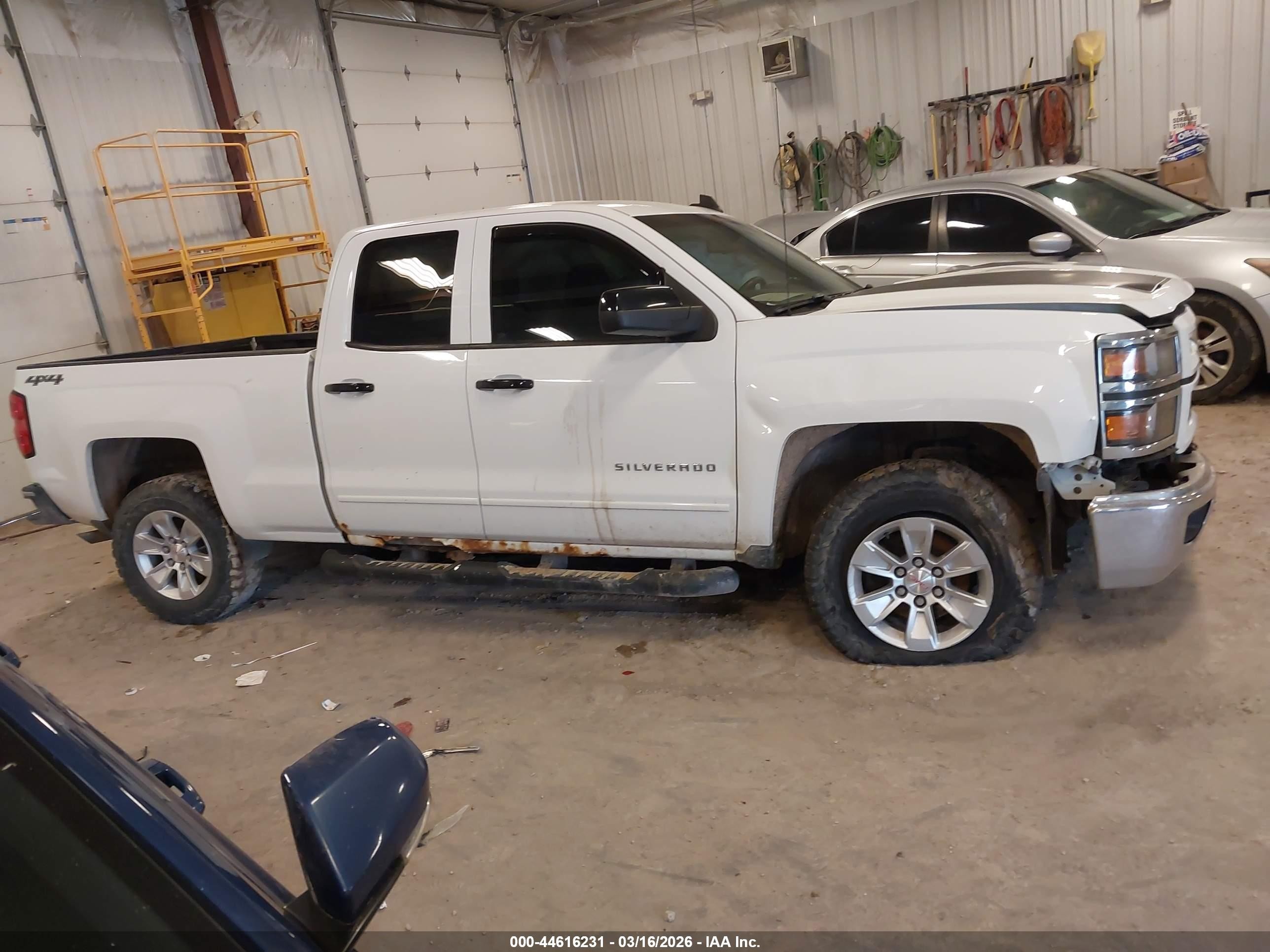 2015 Chevrolet Silverado 1500 1lt White vin: 1GCVKREC4FZ390919