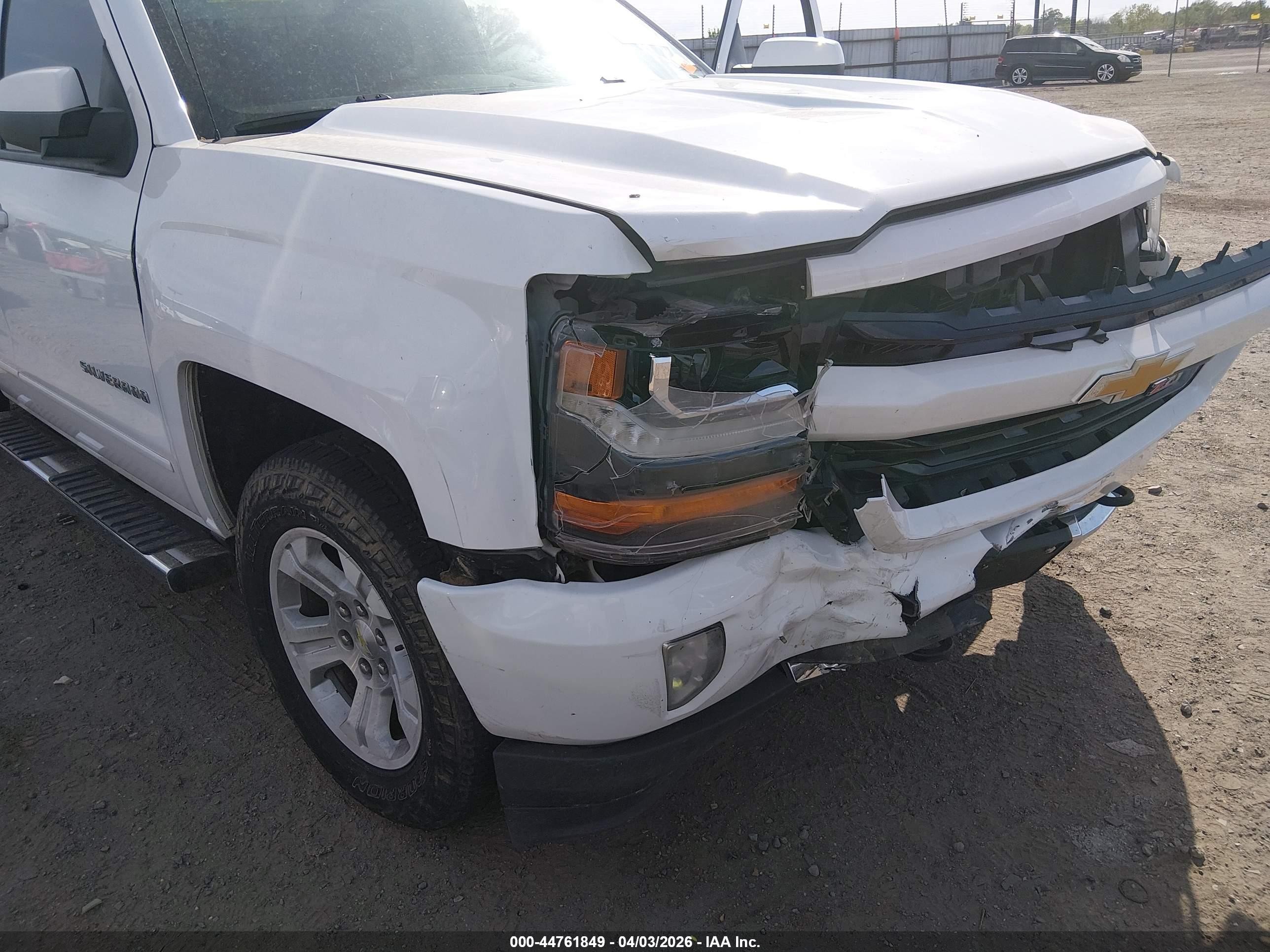2016 Chevrolet Silverado 1500 2lt White vin: 1GCVKREC4GZ113799
