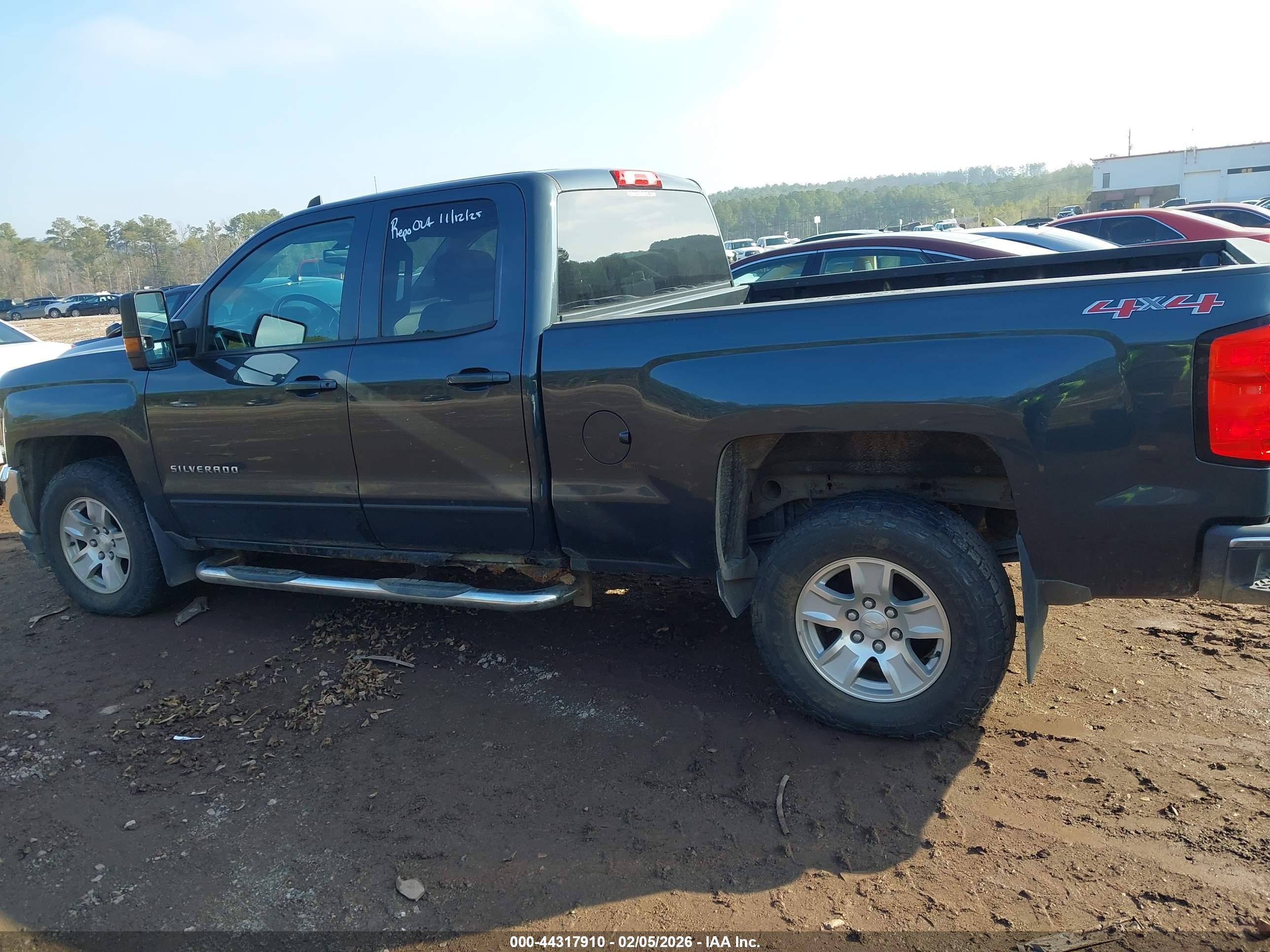 2017 Chevrolet Silverado 1500 1lt Gray vin: 1GCVKREC4HZ343120
