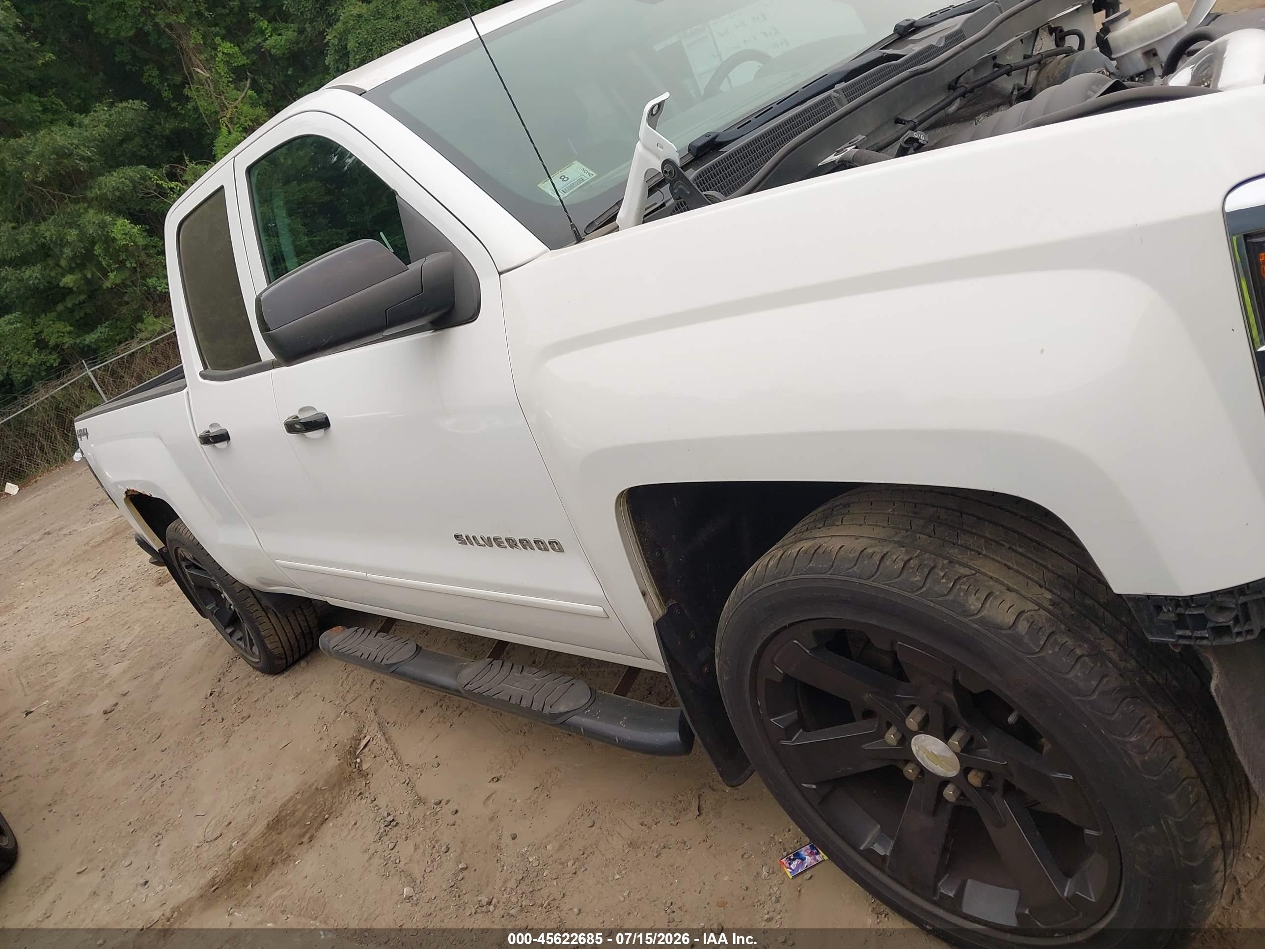2015 Chevrolet Silverado 1500 Lt Белый vin: 1GCVKREC5FZ212789