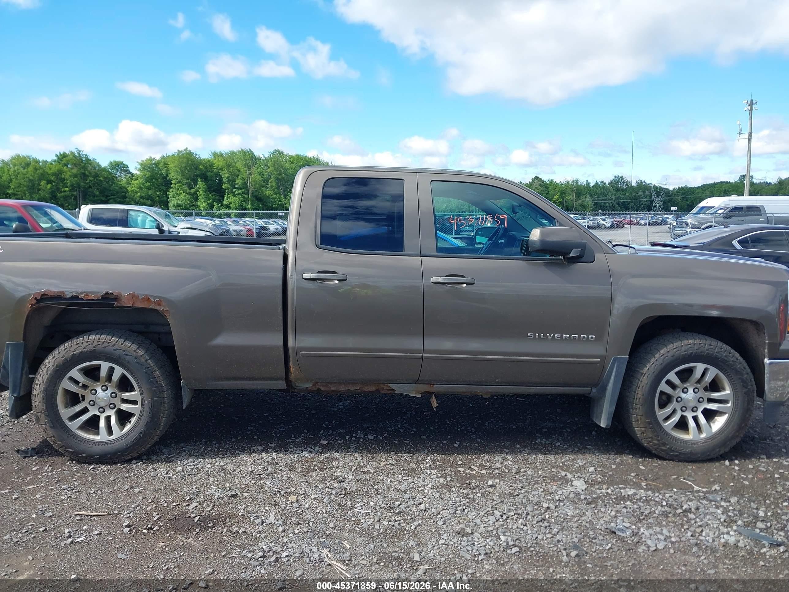 2015 Chevrolet Silverado 1500 Lt Brown vin: 1GCVKREC5FZ233254