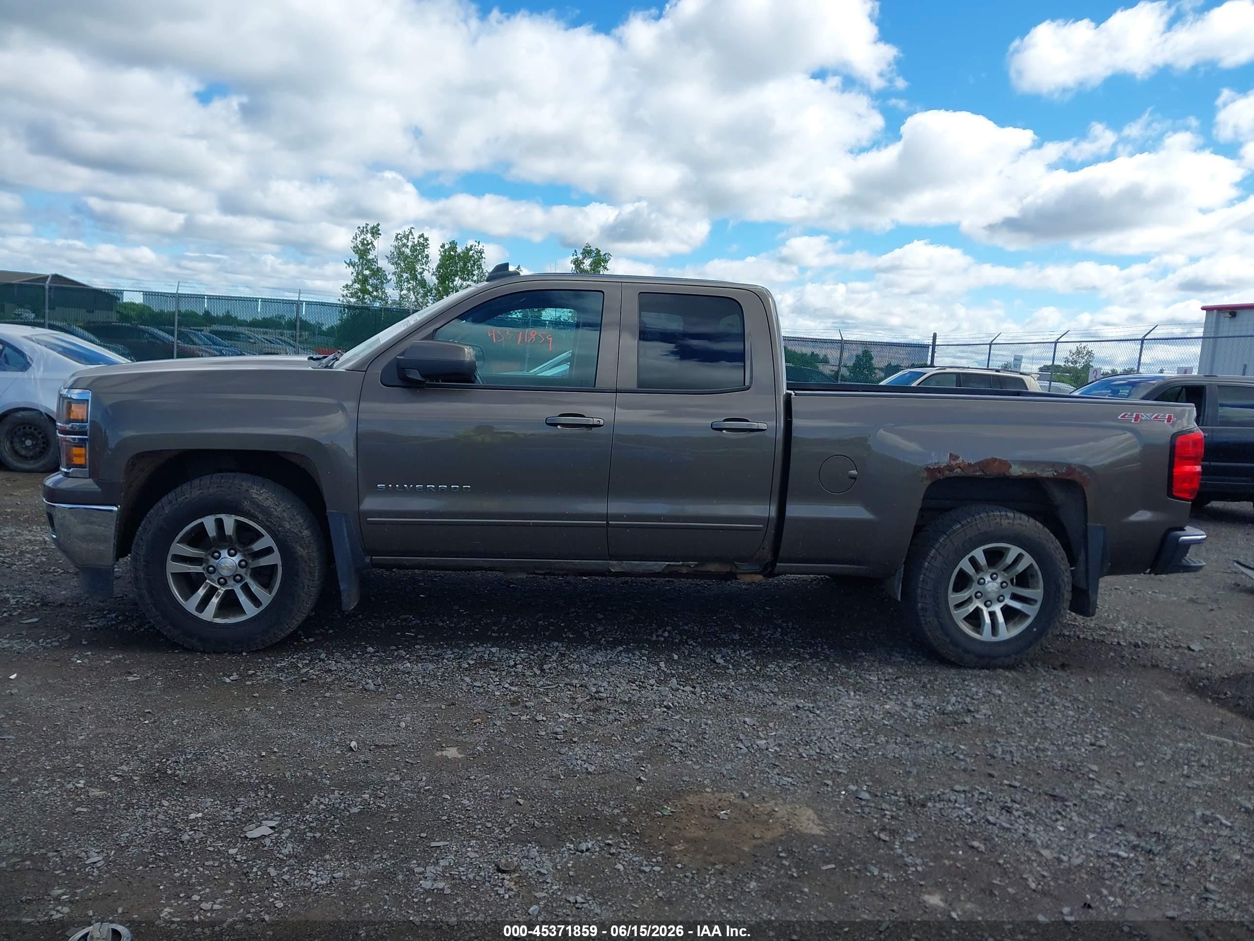2015 Chevrolet Silverado 1500 Lt Brown vin: 1GCVKREC5FZ233254