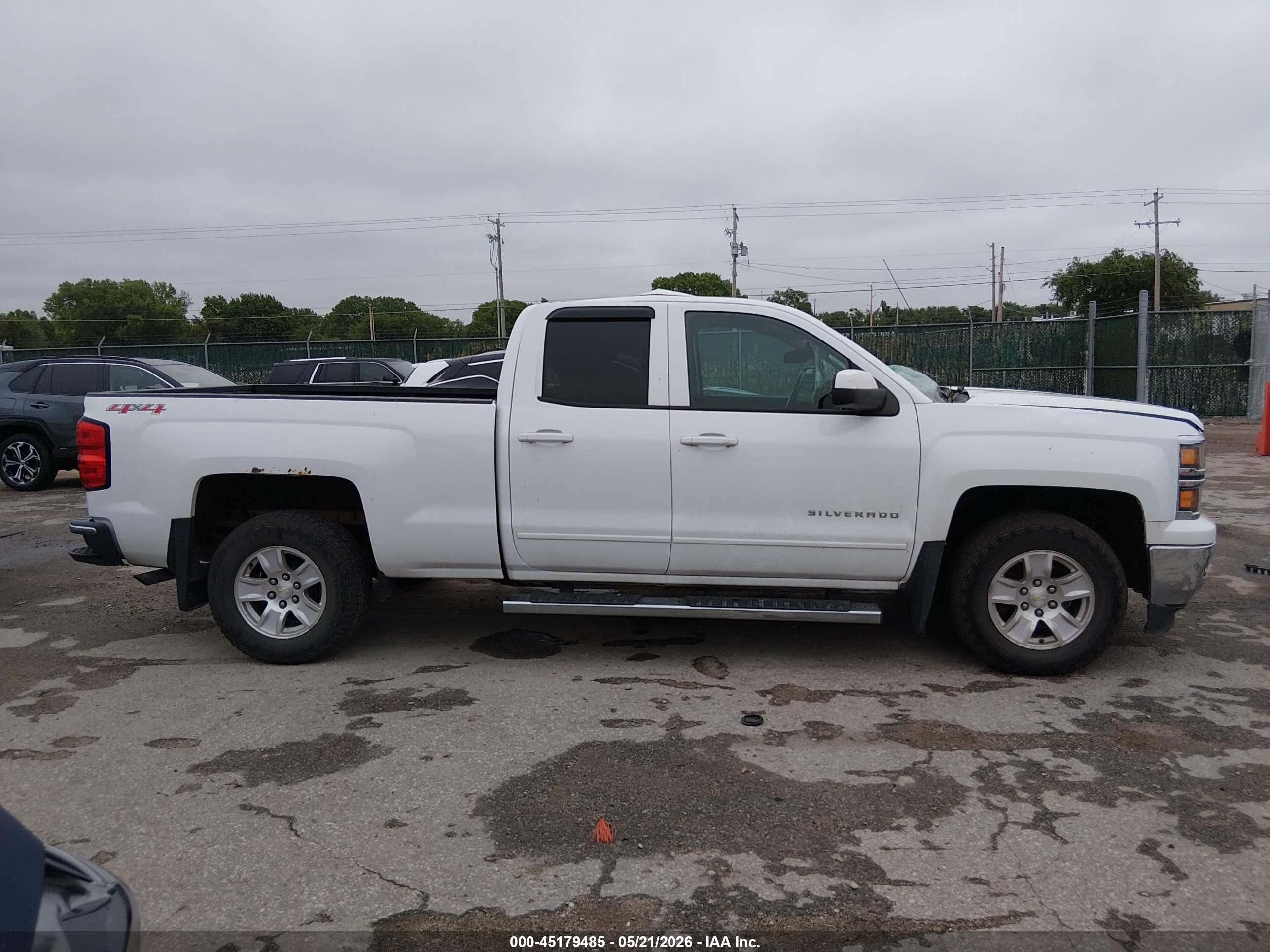 2015 Chevrolet Silverado 1500 1lt White vin: 1GCVKREC5FZ287654