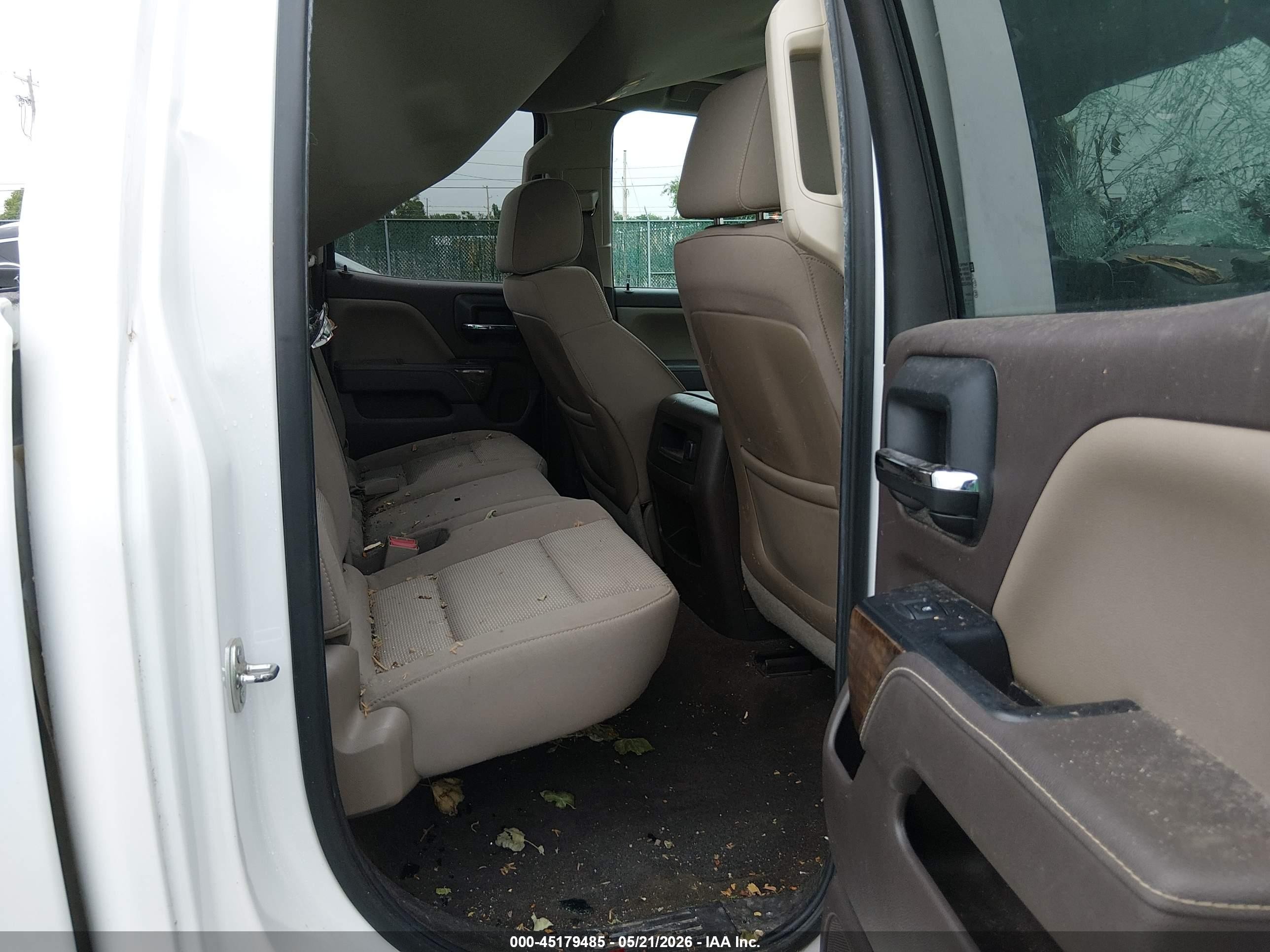2015 Chevrolet Silverado 1500 1lt White vin: 1GCVKREC5FZ287654