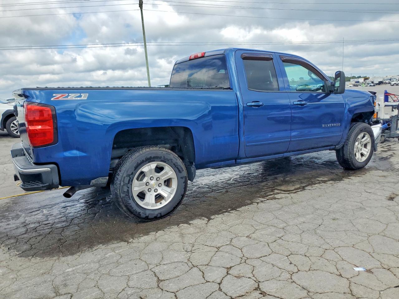 2015 Chevrolet Silverado K1500 Lt Синий vin: 1GCVKREC5FZ354401