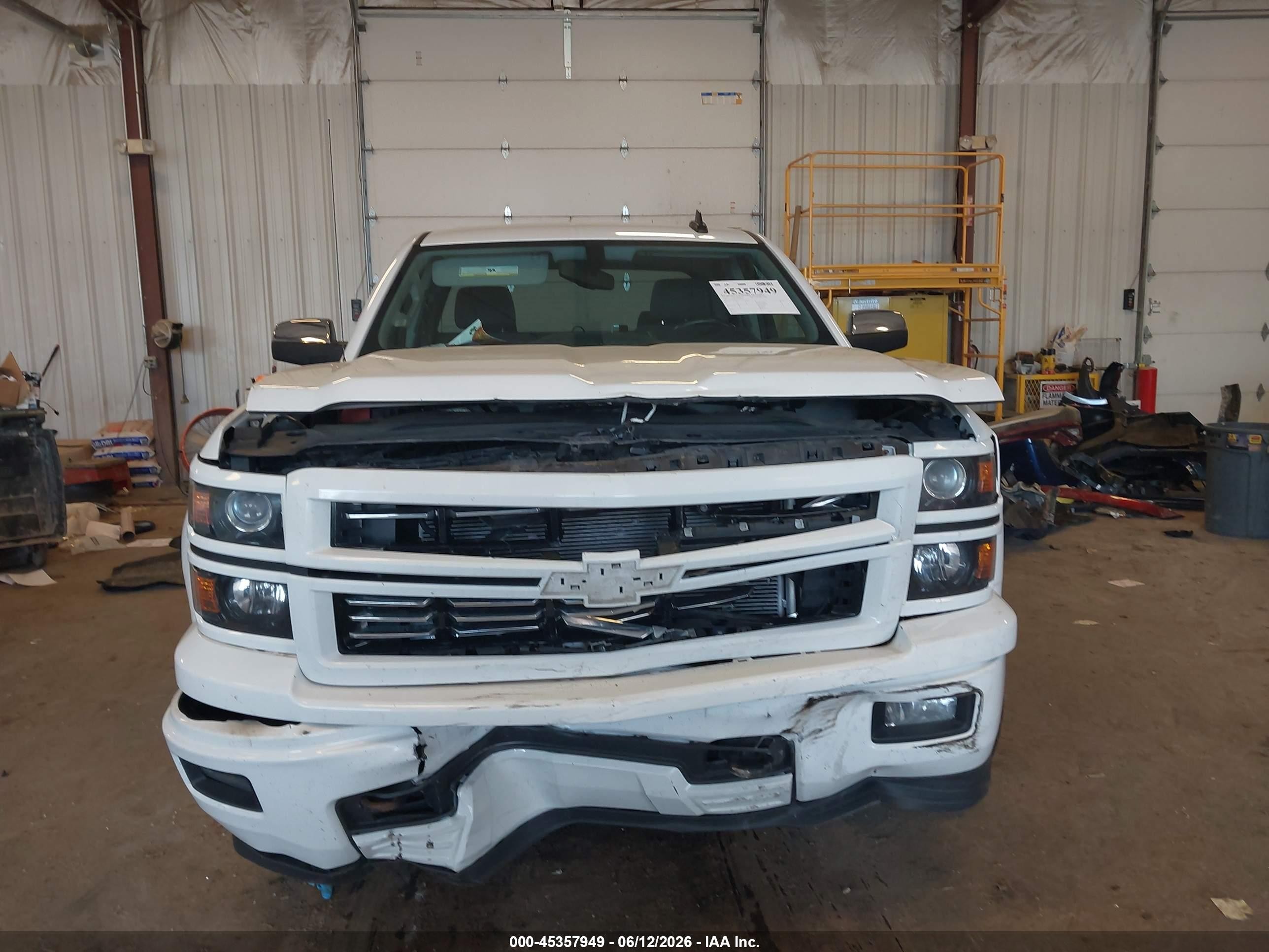 2015 Chevrolet Silverado 1500 Lt White vin: 1GCVKREC5FZ385423