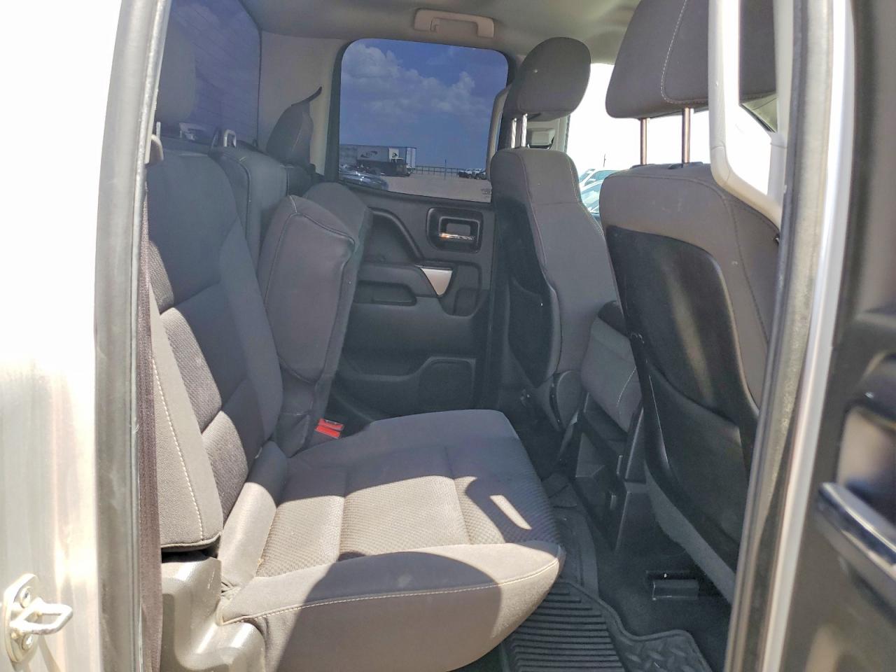 2014 Chevrolet Silverado K1500 Lt Silver vin: 1GCVKREC6EZ205980