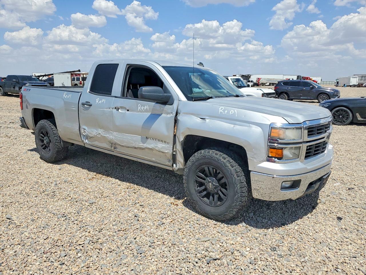 2014 Chevrolet Silverado K1500 Lt Silver vin: 1GCVKREC6EZ205980