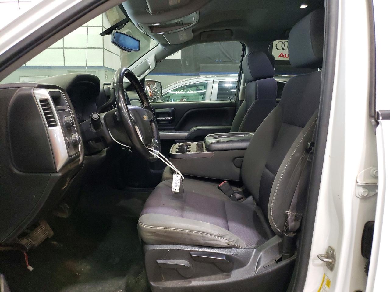 2014 Chevrolet Silverado K1500 Lt Белый vin: 1GCVKREC6EZ298399