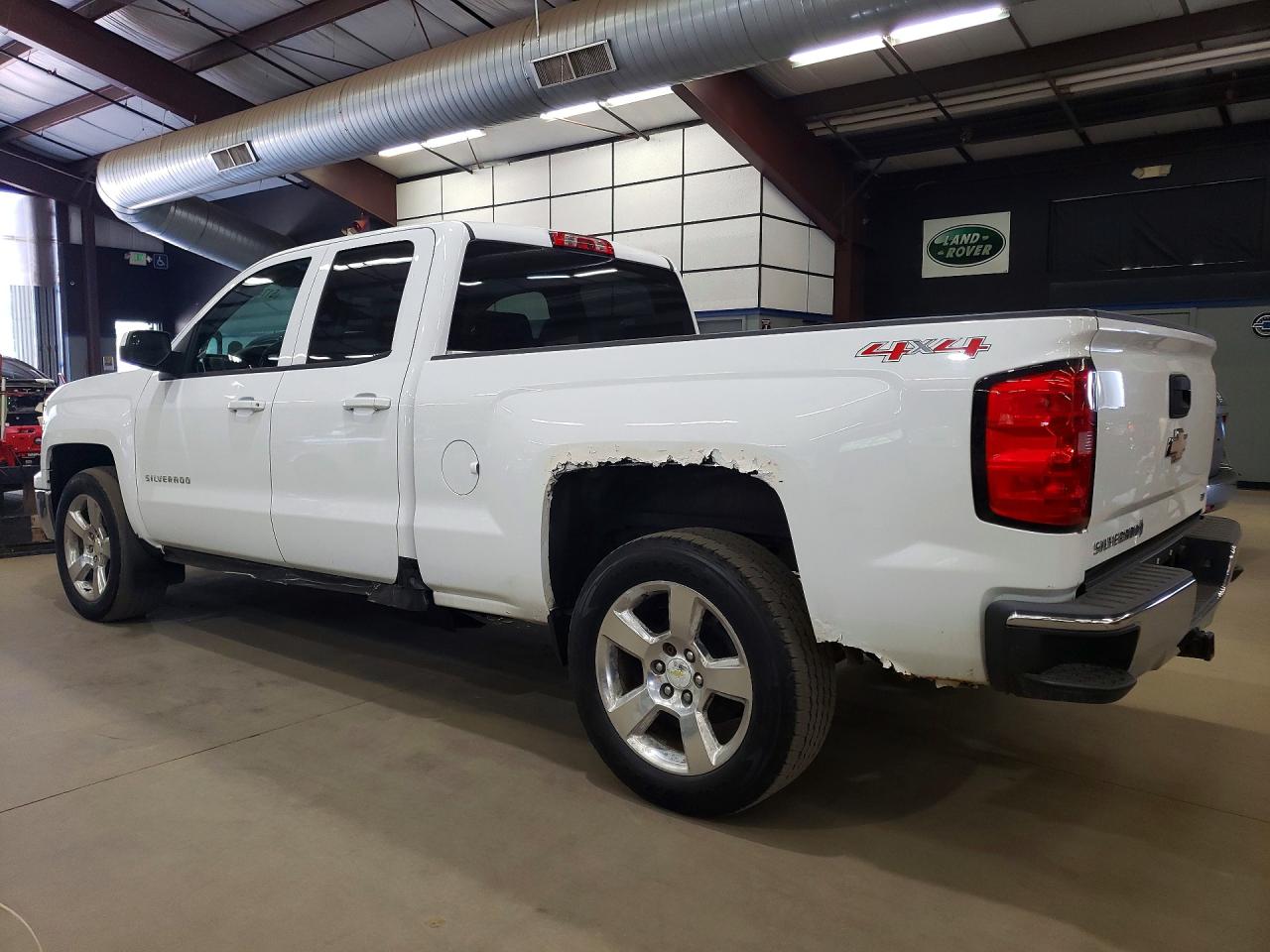 2014 Chevrolet Silverado K1500 Lt Белый vin: 1GCVKREC6EZ298399