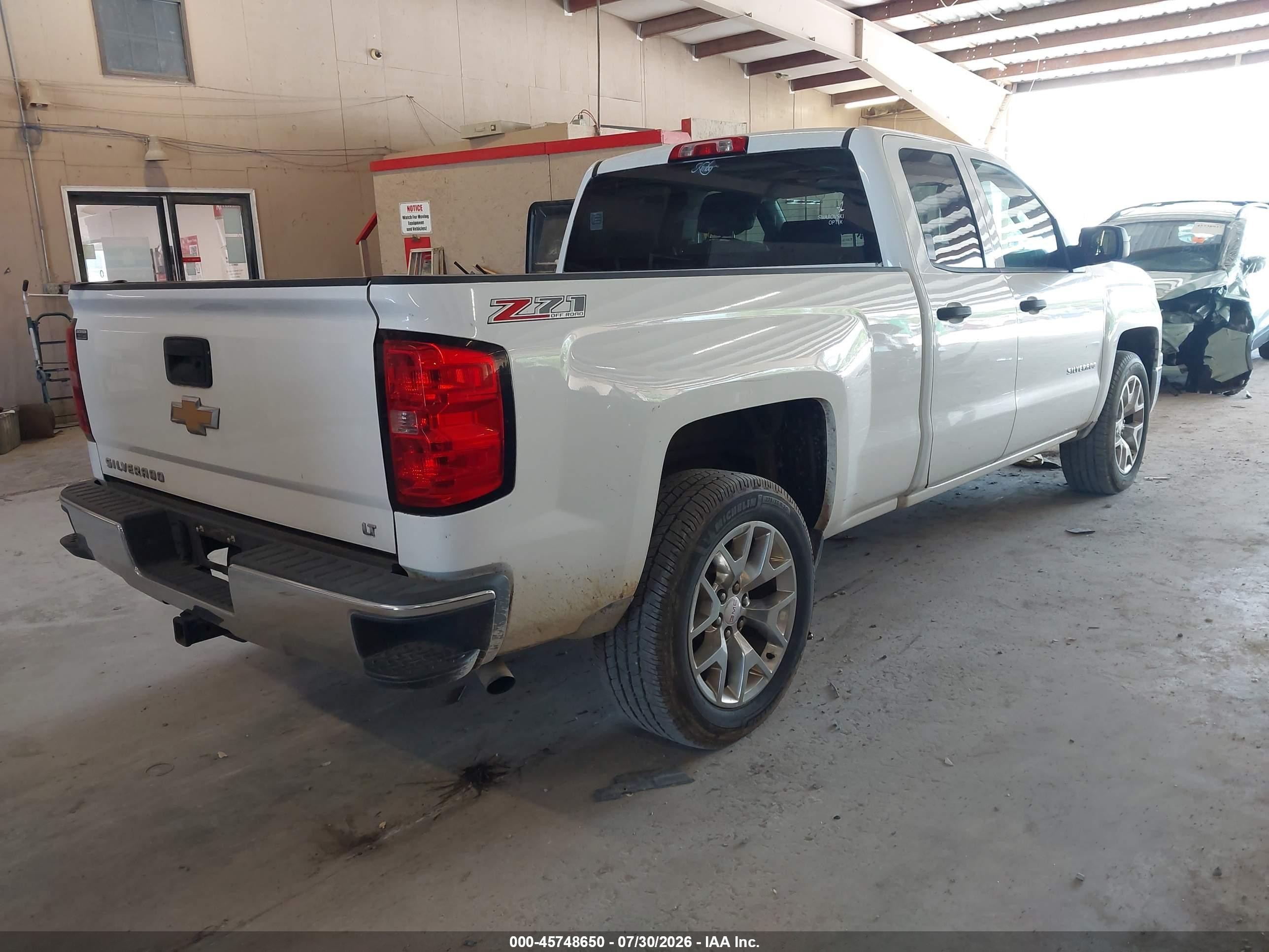 2014 Chevrolet Silverado 1500 Lt White vin: 1GCVKREC6EZ337119