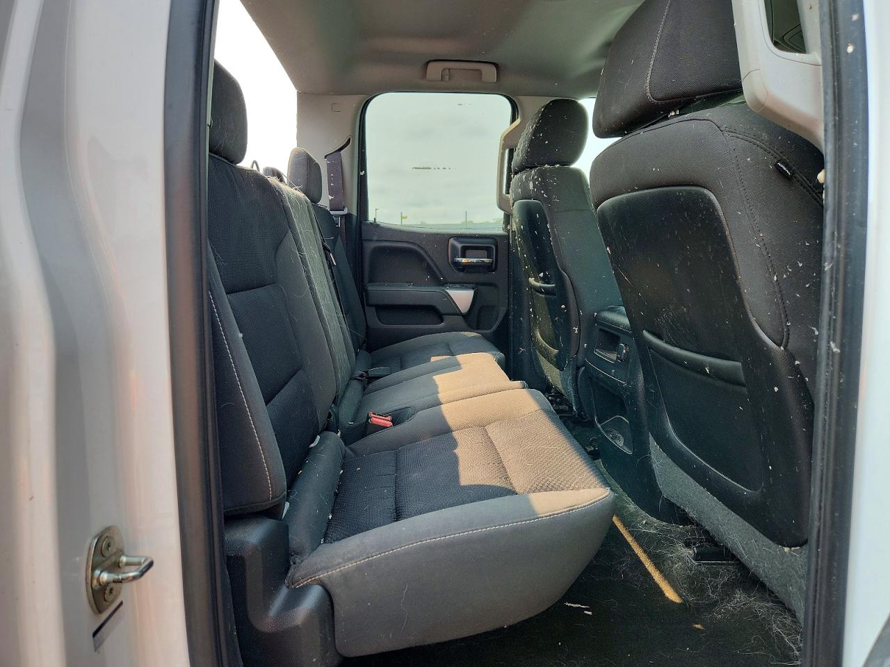 2014 Chevrolet Silverado K1500 Lt White vin: 1GCVKREC6EZ389365