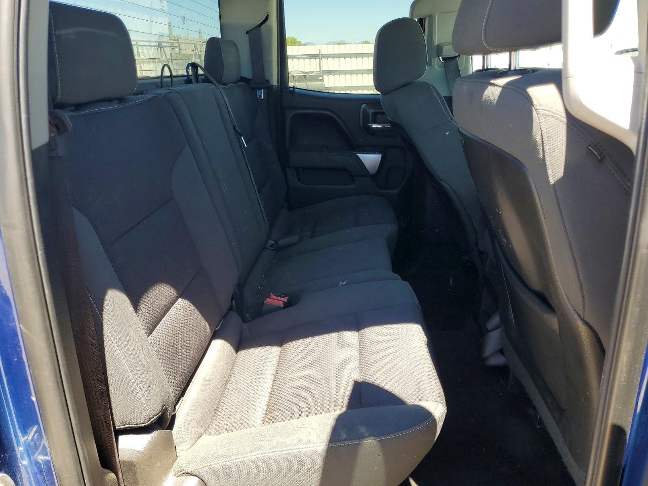 2015 Chevrolet Silverado K1500 Lt Blue vin: 1GCVKREC6FZ244831
