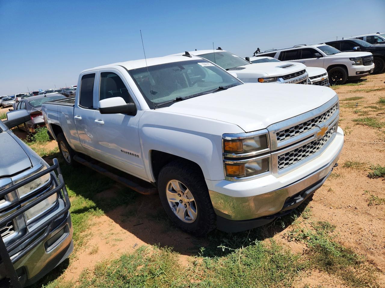 2015 Chevrolet Silverado K1500 Lt White vin: 1GCVKREC6FZ297903