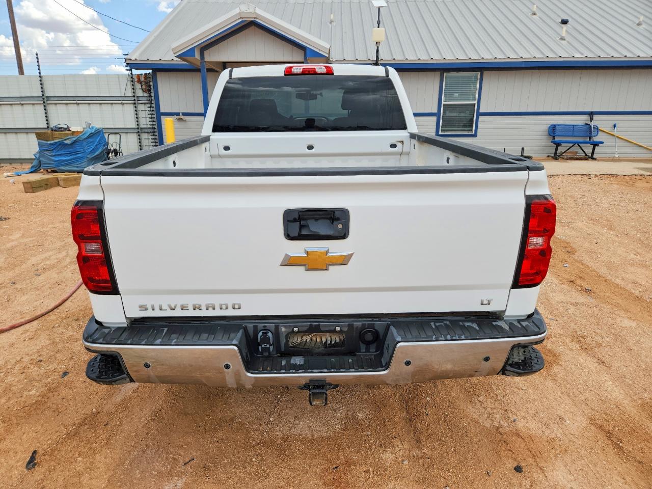 2015 Chevrolet Silverado K1500 Lt White vin: 1GCVKREC6FZ297903
