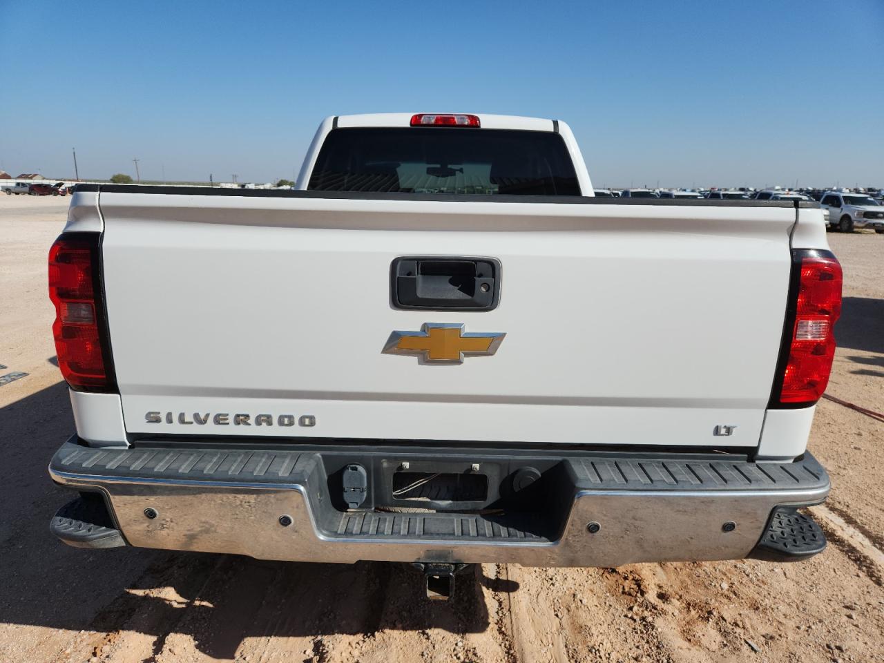 2015 Chevrolet Silverado K1500 Lt White vin: 1GCVKREC6FZ297903 Damage: Rear Metal Bumper Chrome, Dent(S) W/No Paint Dmg, 1/2 To 1 Inch