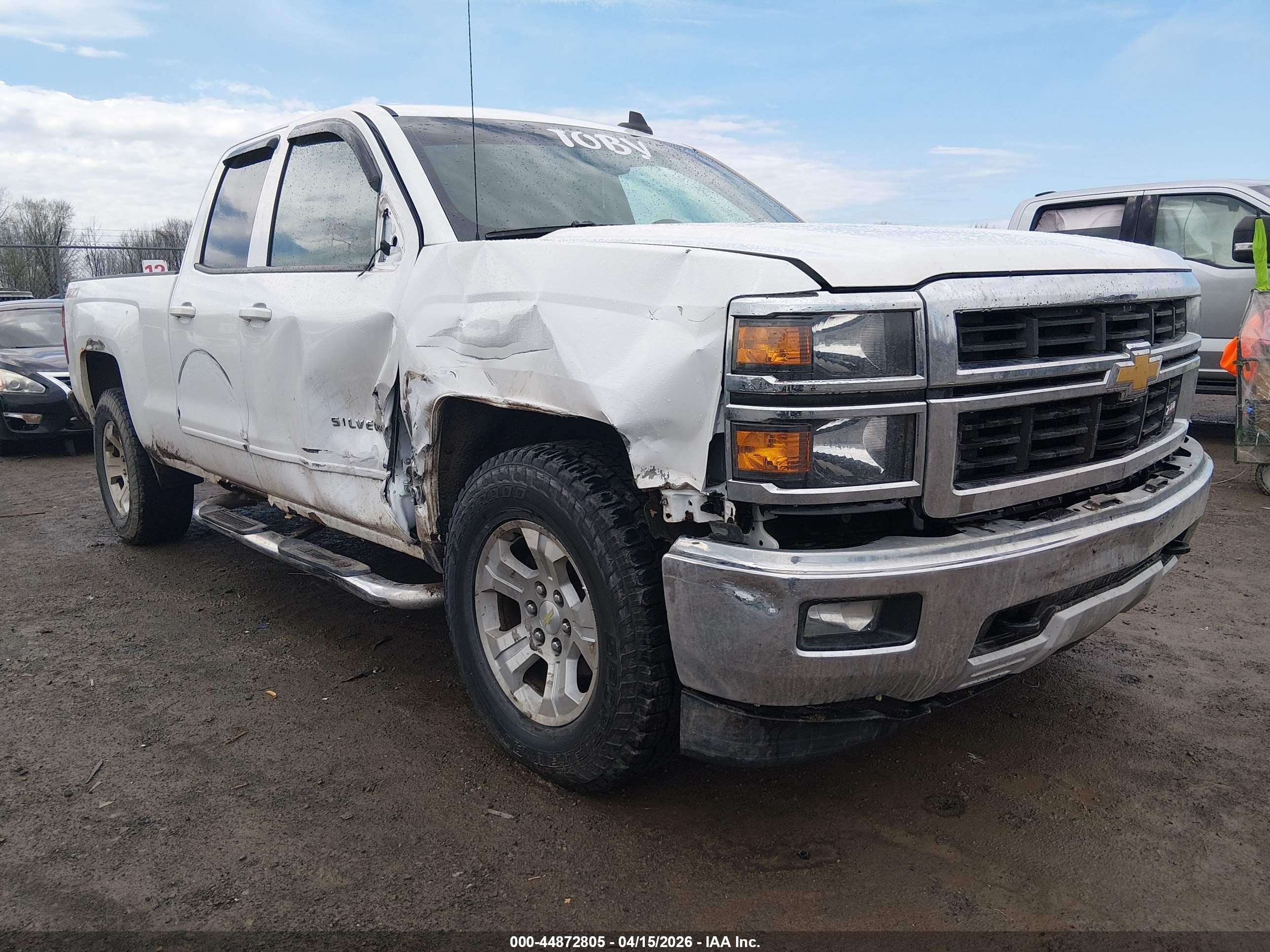 2015 Chevrolet Silverado 1500 2lt Белый vin: 1GCVKREC6FZ414850