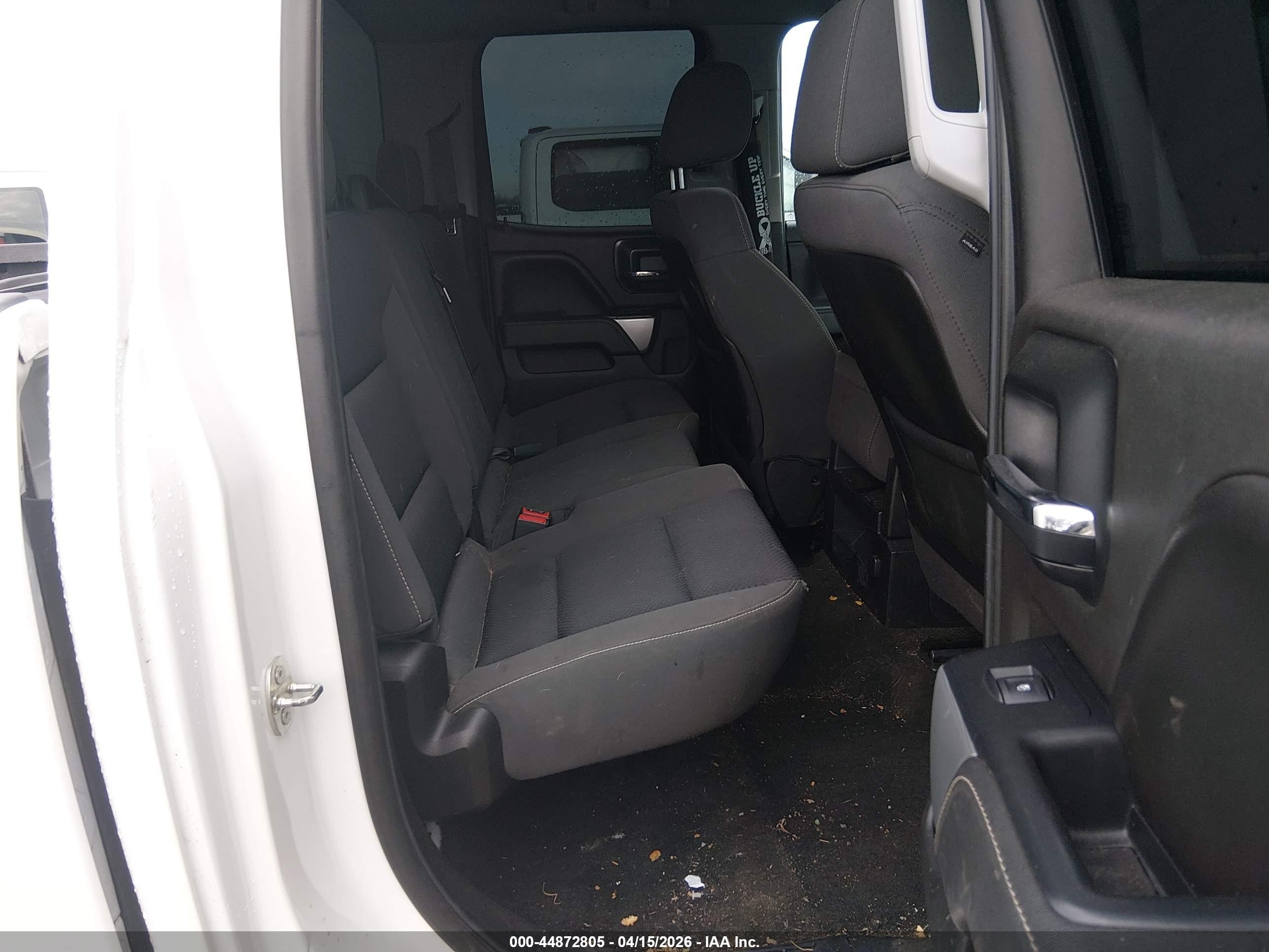 2015 Chevrolet Silverado 1500 2lt Белый vin: 1GCVKREC6FZ414850