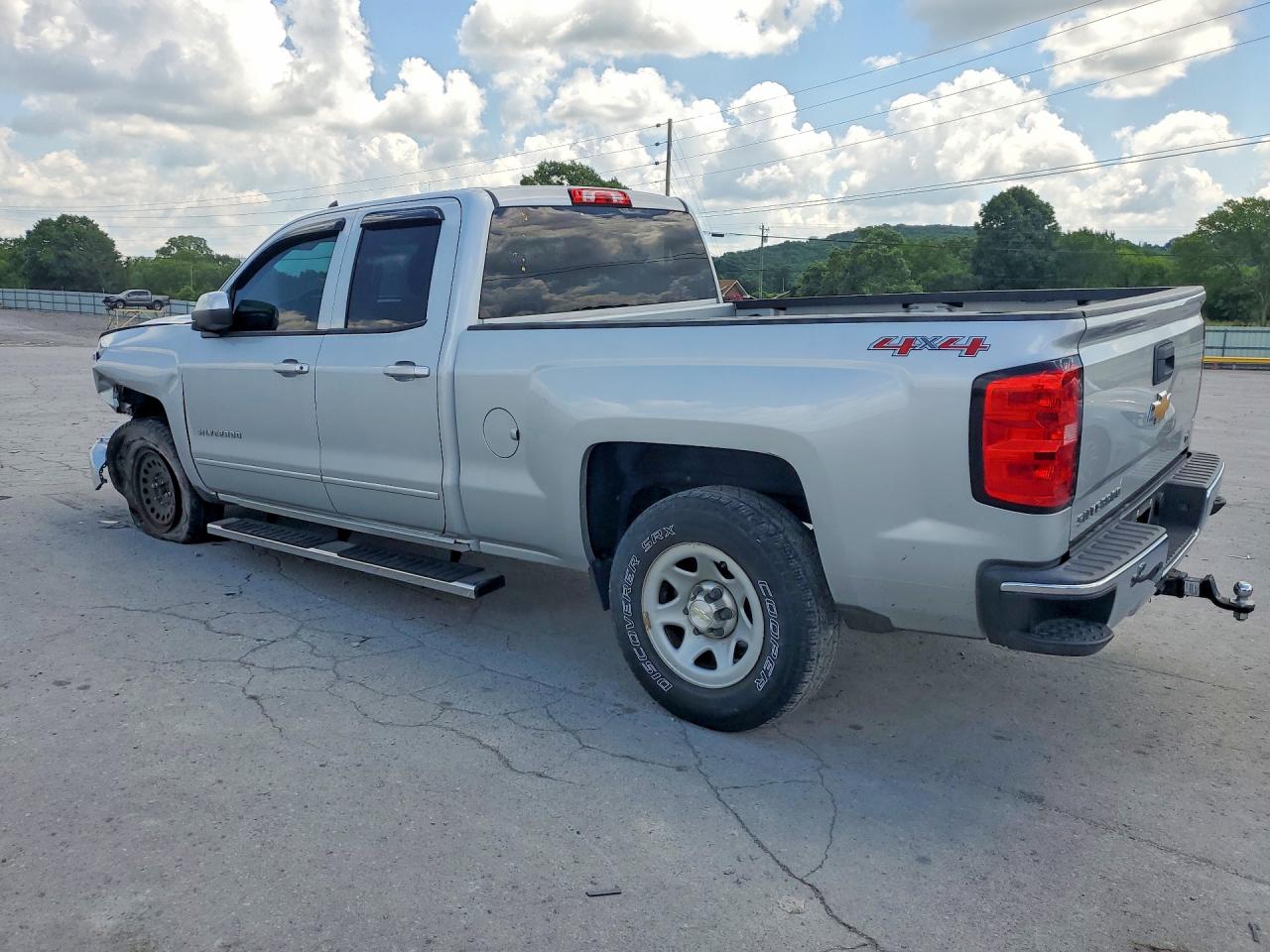 2015 Chevrolet Silverado K1500 Lt Silver vin: 1GCVKREC6FZ438193