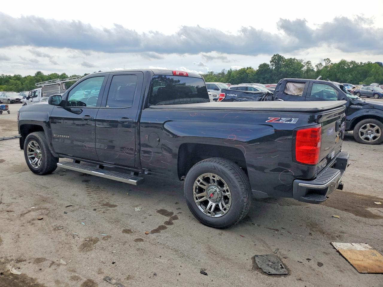 2014 Chevrolet Silverado K1500 Lt Black vin: 1GCVKREC7EZ379671