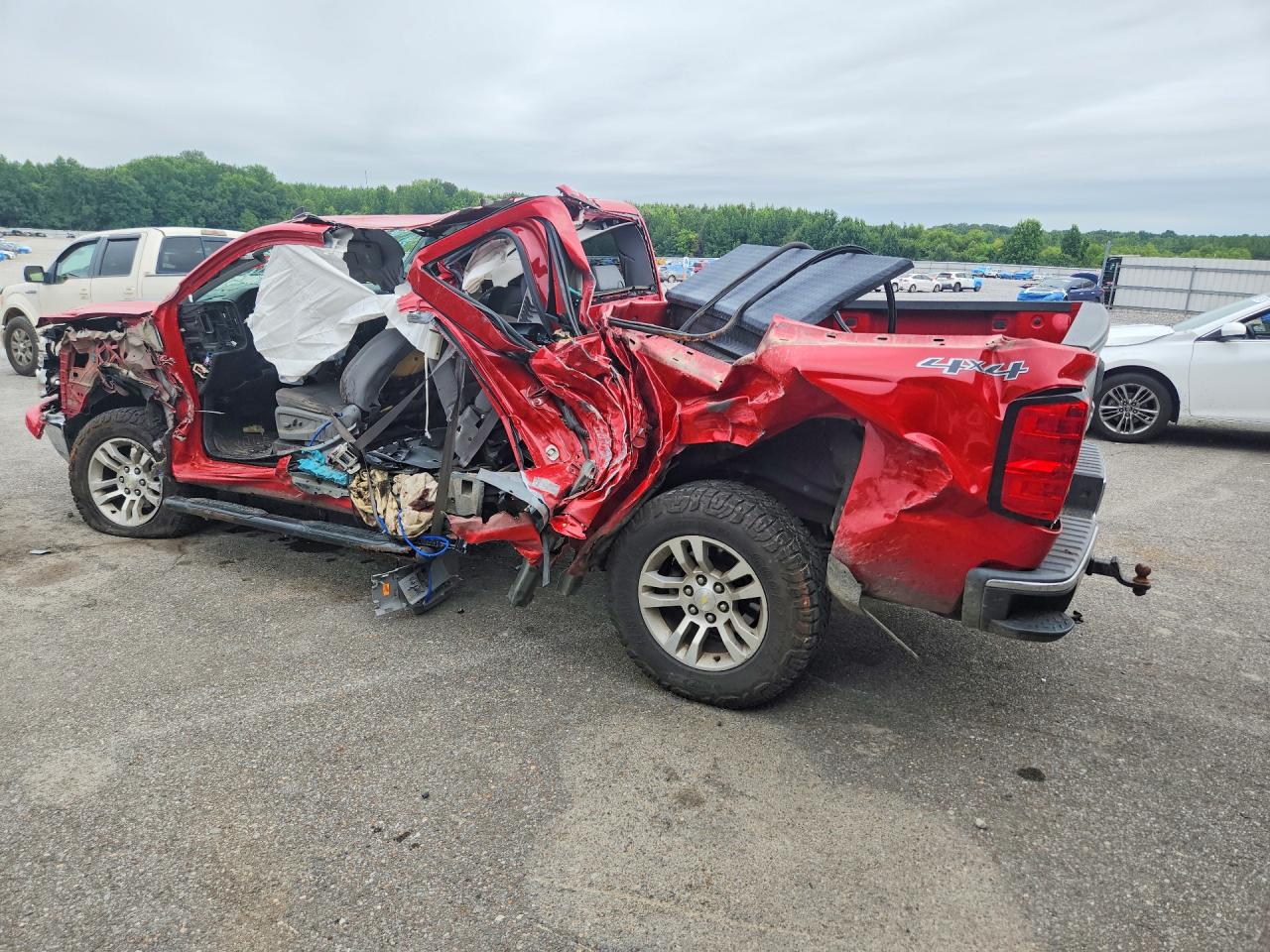 2014 Chevrolet Silverado K1500 Lt Red vin: 1GCVKREC7EZ379802
