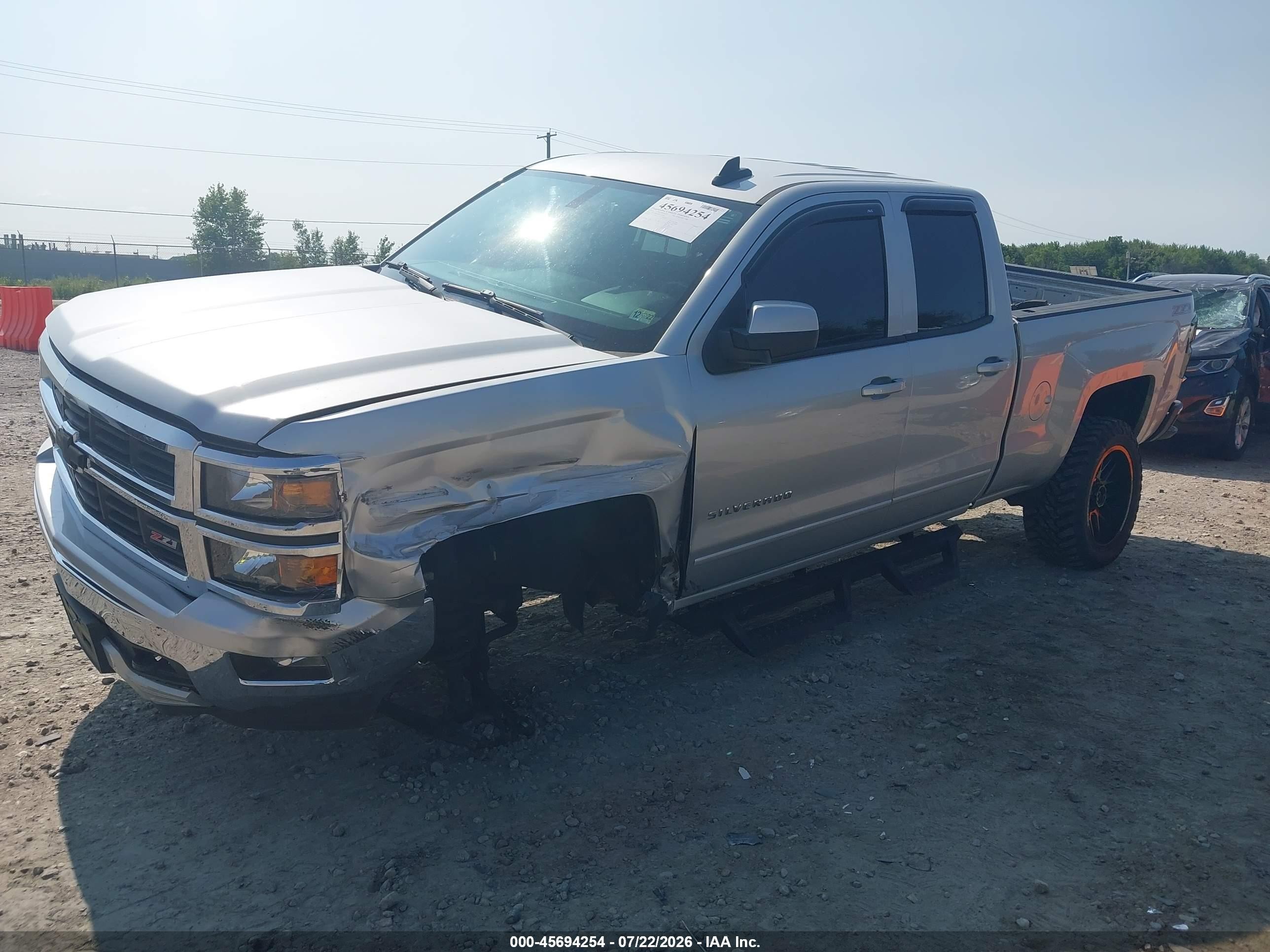 2015 Chevrolet Silverado 1500 Lt Silver vin: 1GCVKREC7FZ195834