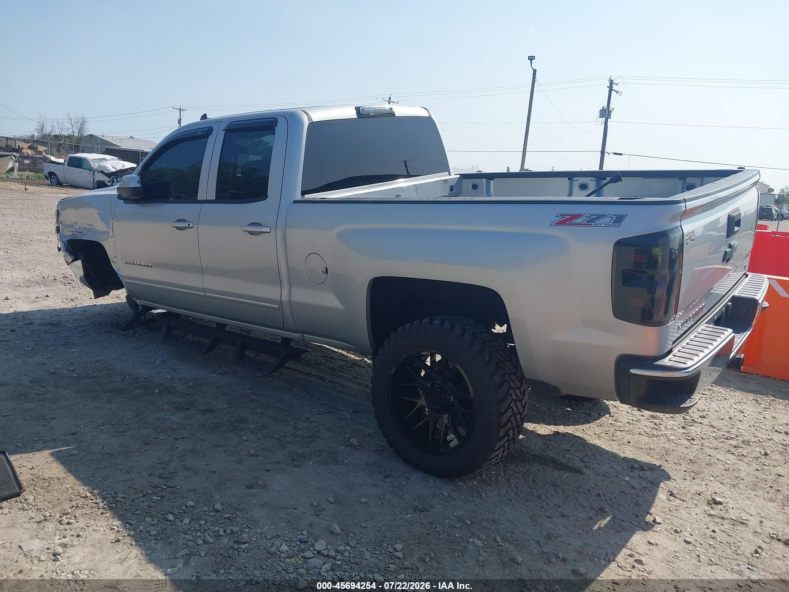 2015 Chevrolet Silverado 1500 Lt Silver vin: 1GCVKREC7FZ195834
