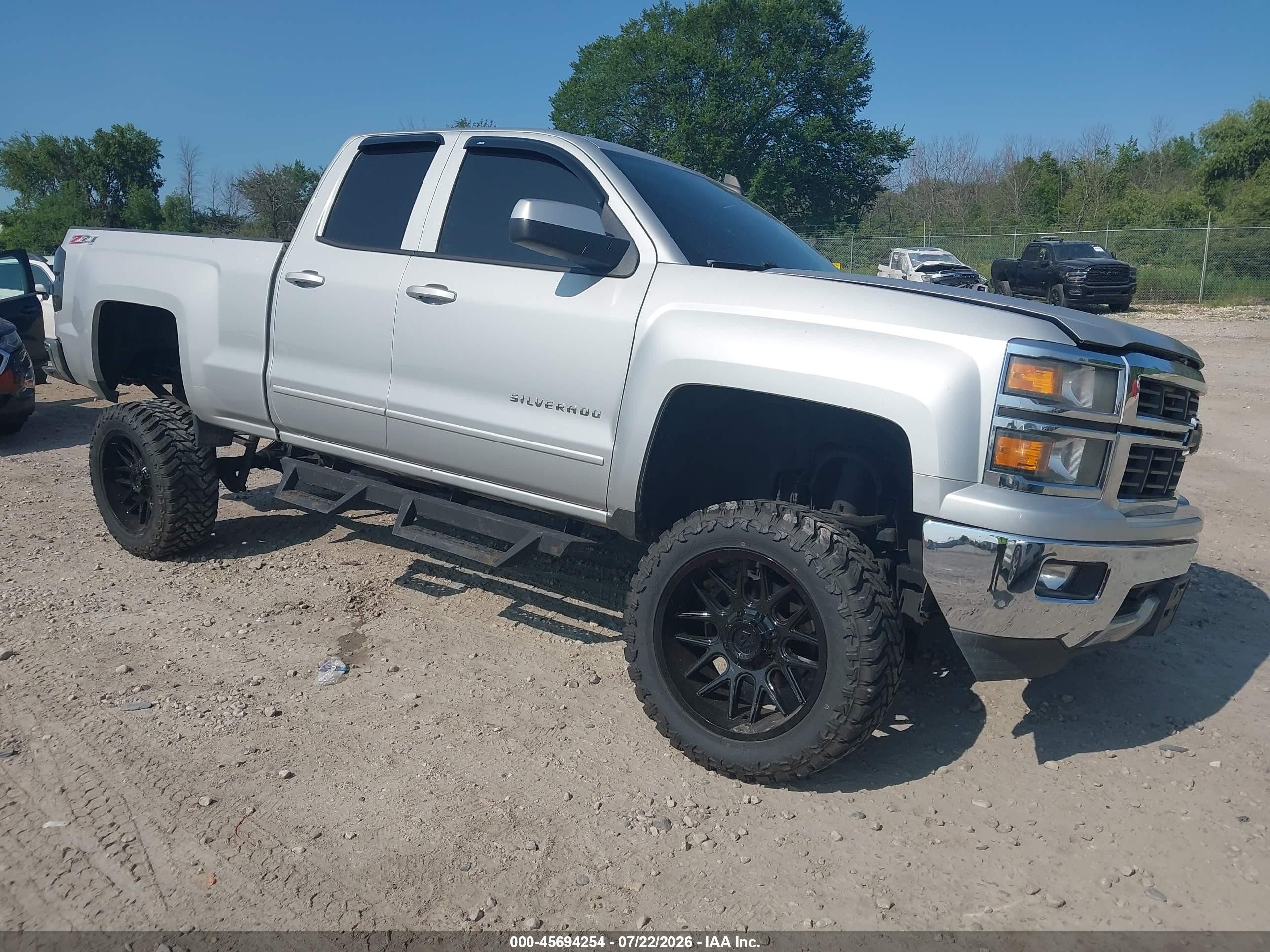 2015 Chevrolet Silverado 1500 Lt Silver vin: 1GCVKREC7FZ195834