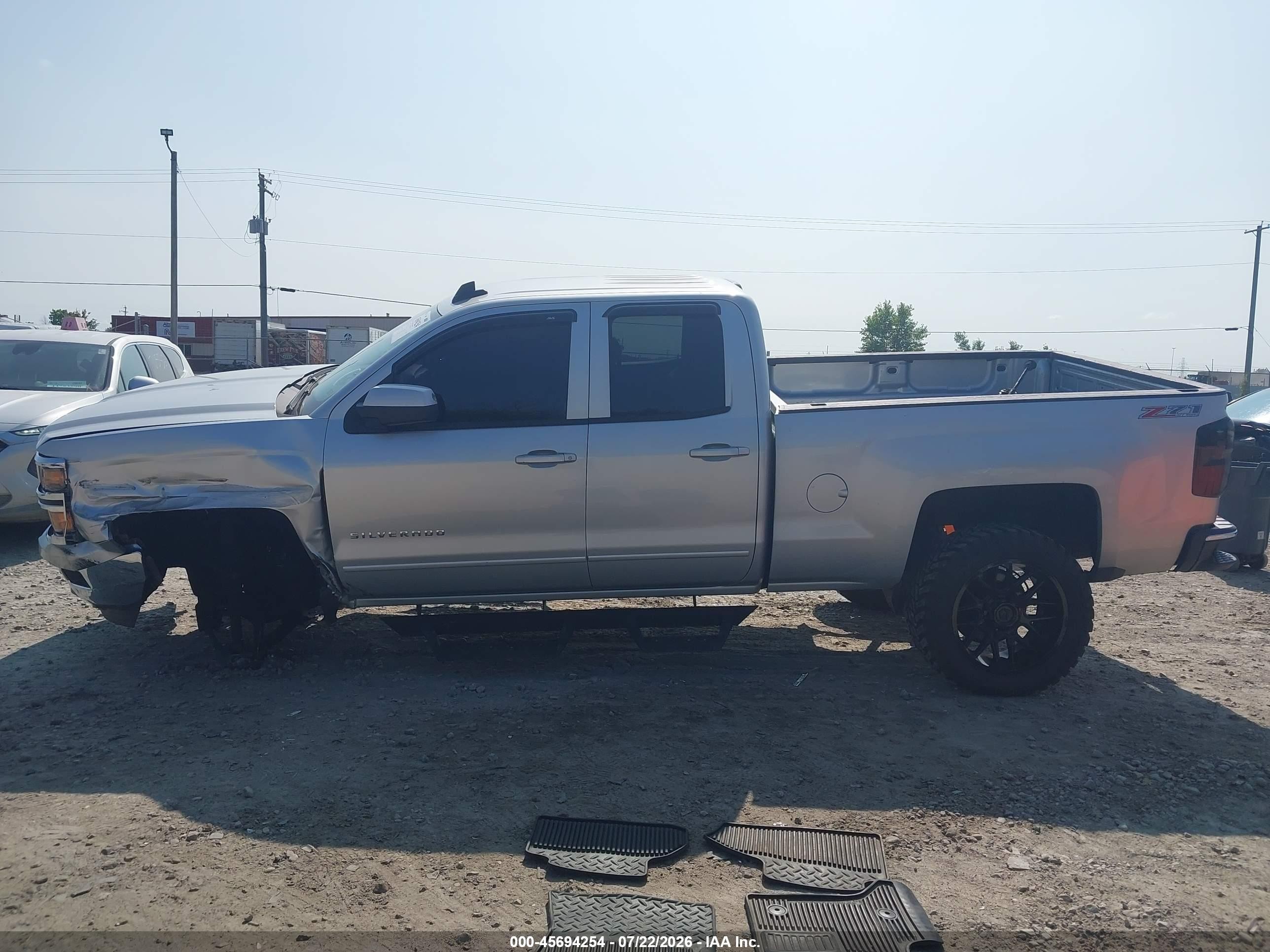2015 Chevrolet Silverado 1500 Lt Silver vin: 1GCVKREC7FZ195834