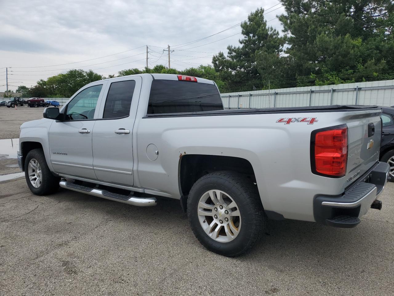 2015 Chevrolet Silverado K1500 Lt Silver vin: 1GCVKREC7FZ215032 Damage: Left Bed Side, Corrosion, 6 To 7 Inches