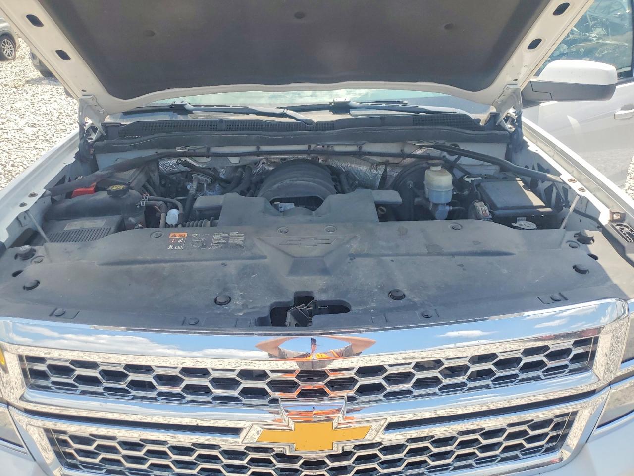 2015 Chevrolet Silverado K1500 Lt White vin: 1GCVKREC7FZ240416
