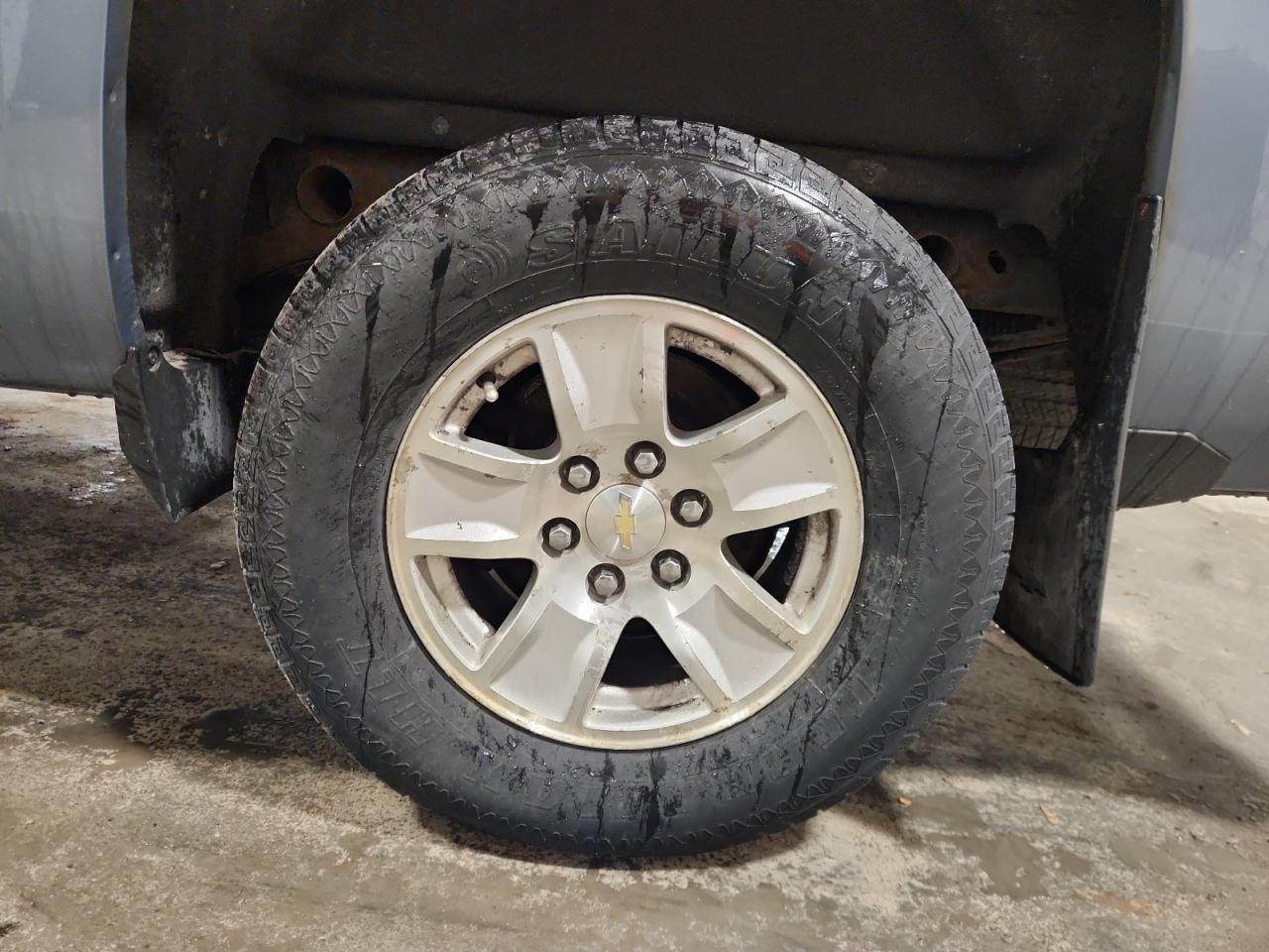 2015 Chevrolet Silverado K1500 Lt Blue vin: 1GCVKREC7FZ284819 Damage: Left Rear Wheel, Curb Rash, > 12 Inches