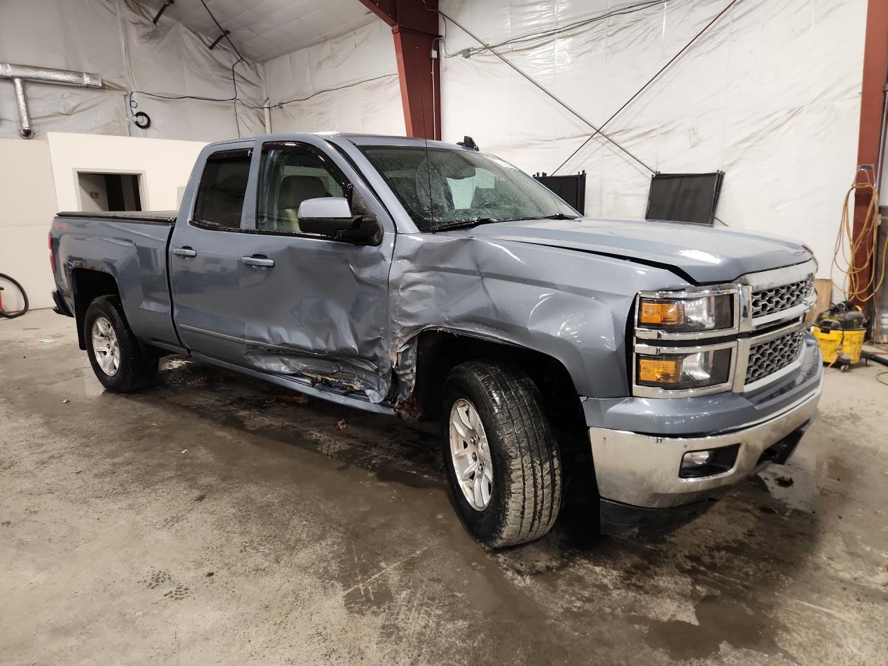 2015 Chevrolet Silverado K1500 Lt Blue vin: 1GCVKREC7FZ284819 Damage: Right Head Lamp, Broken, Replacement Required