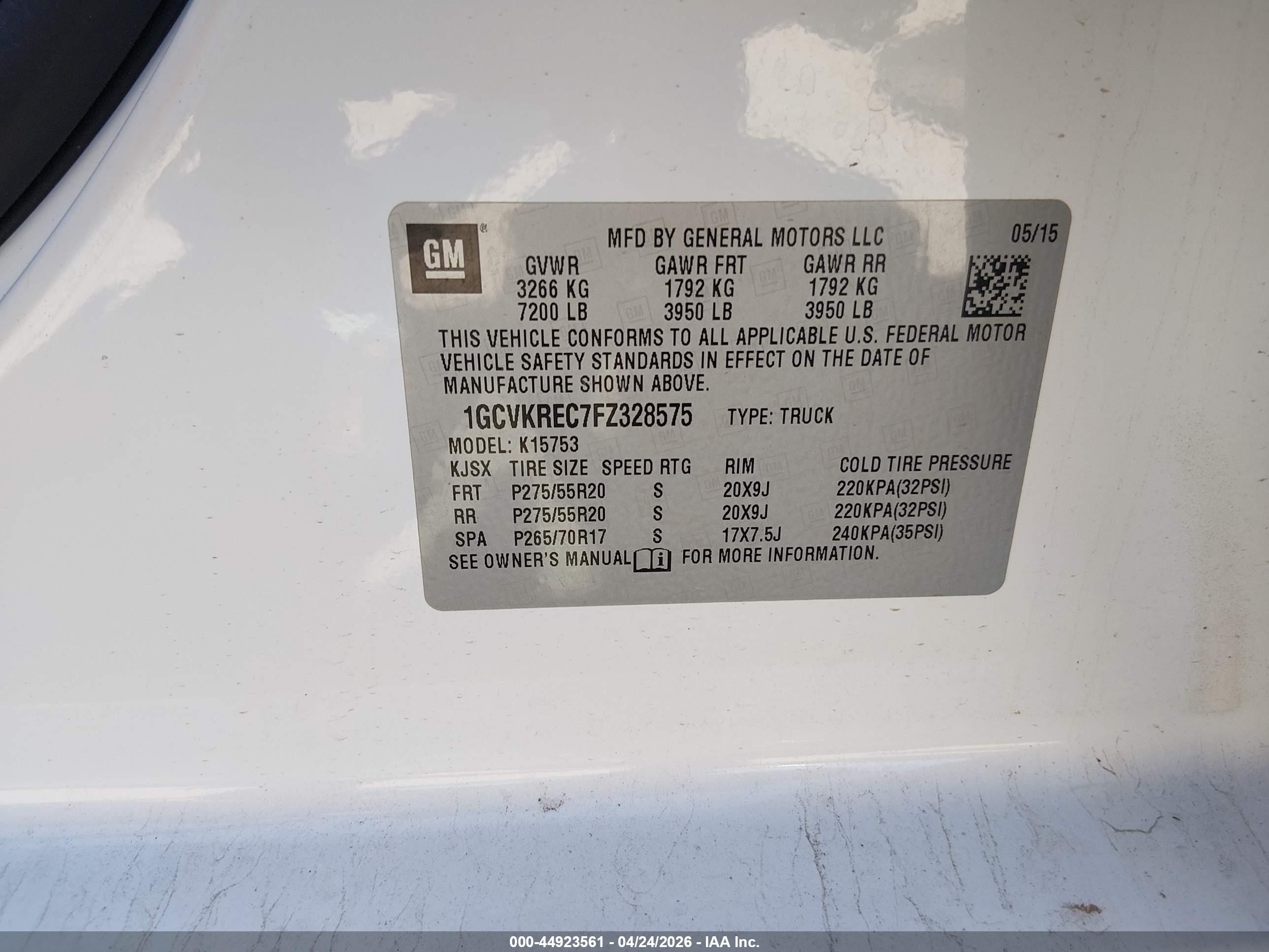 2015 Chevrolet Silverado 1500 1lt White vin: 1GCVKREC7FZ328575