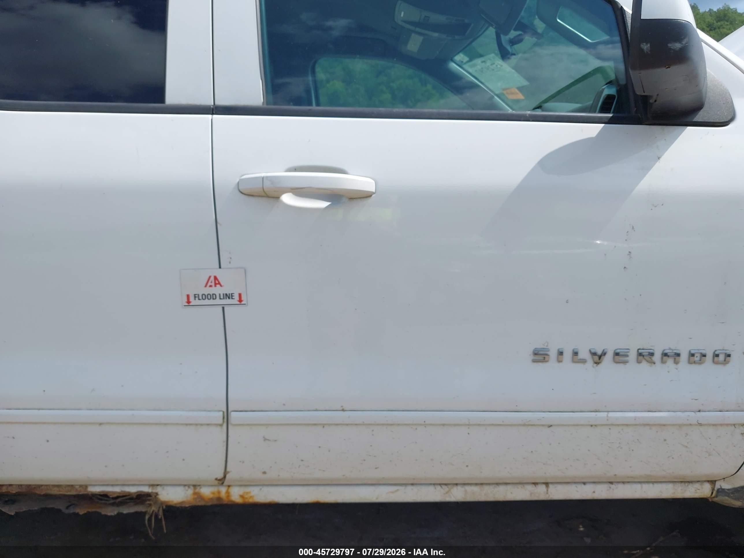 2015 Chevrolet Silverado 1500 Lt White vin: 1GCVKREC7FZ370261