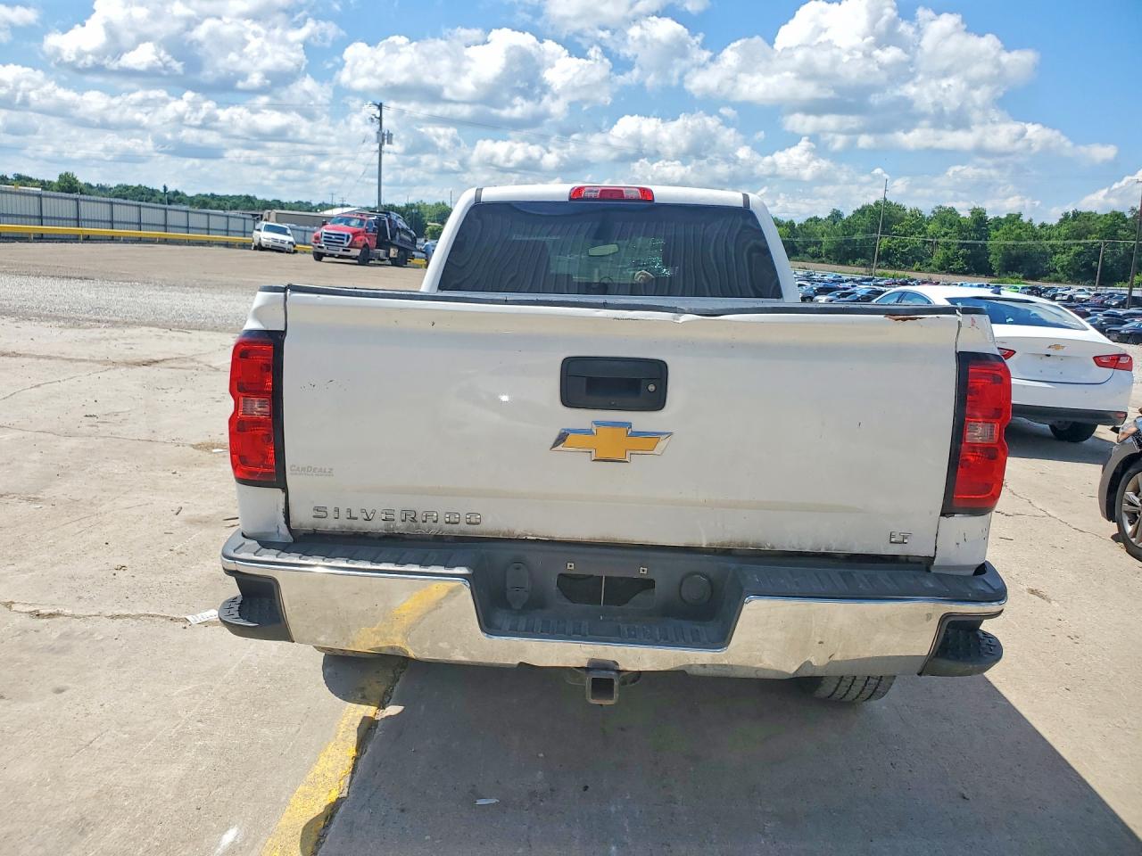 2015 Chevrolet Silverado K1500 Lt White vin: 1GCVKREC7FZ434590