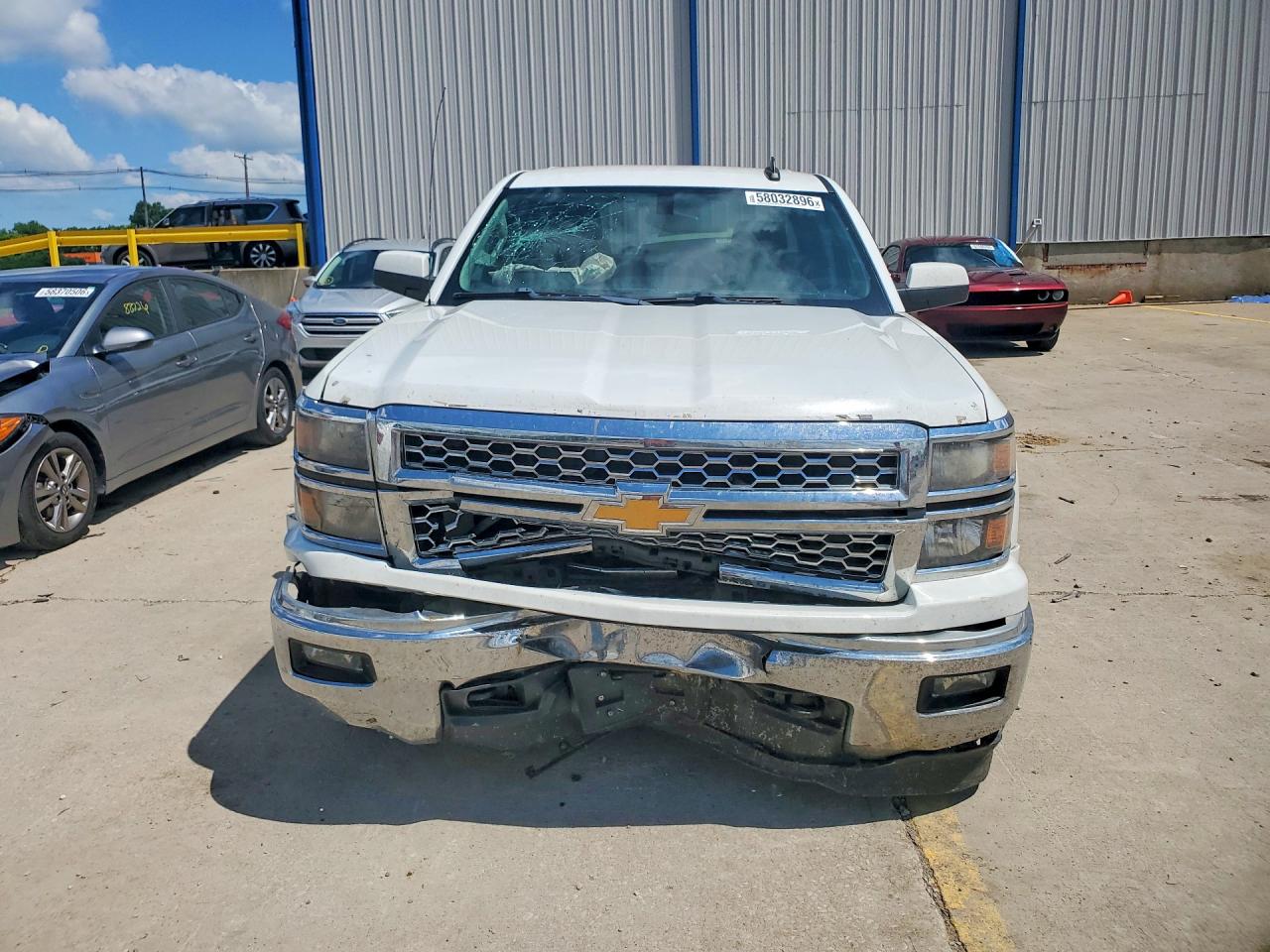 2015 Chevrolet Silverado K1500 Lt White vin: 1GCVKREC7FZ434590