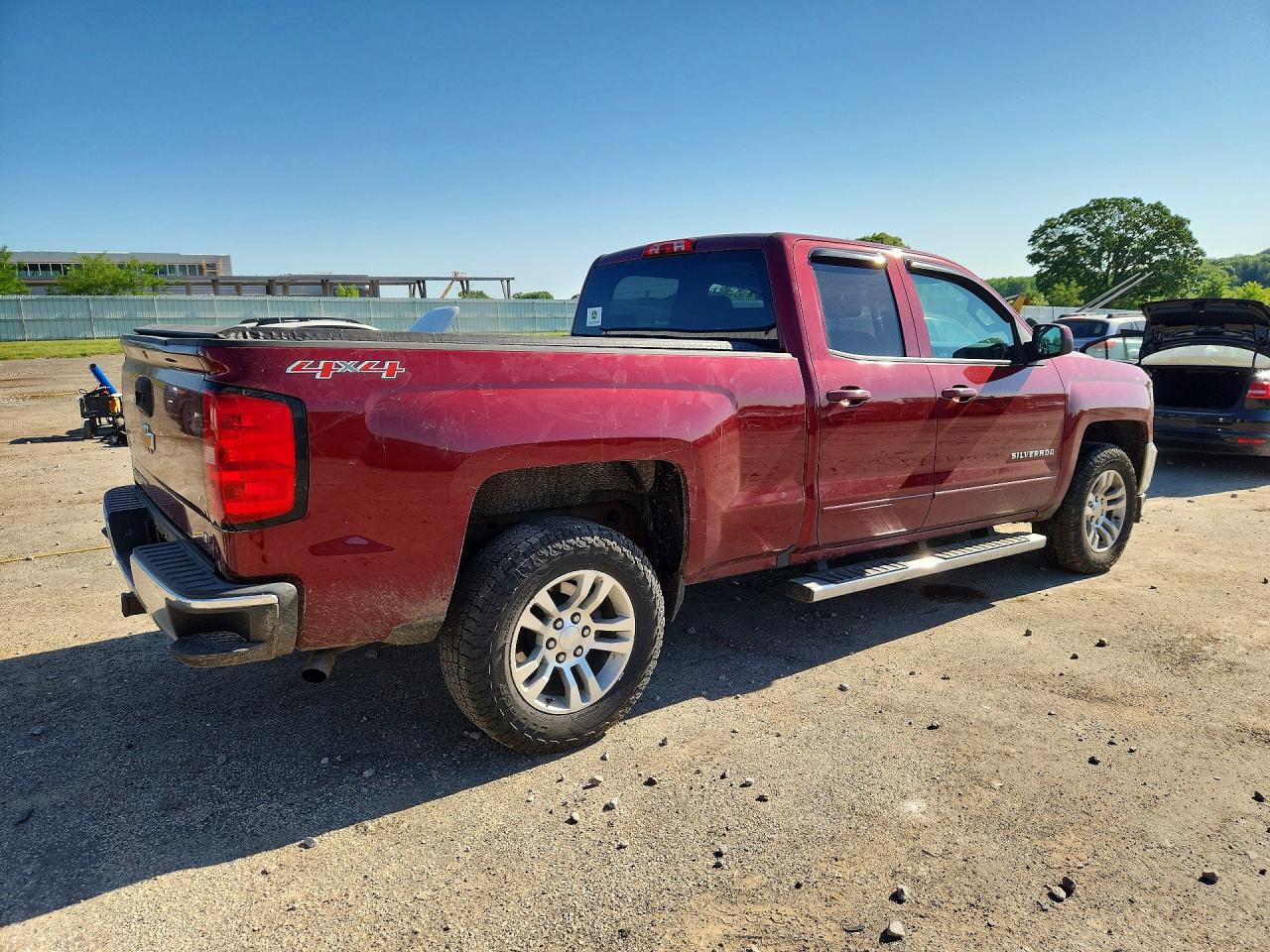 2016 Chevrolet Silverado K1500 Lt Maroon vin: 1GCVKREC7GZ382184