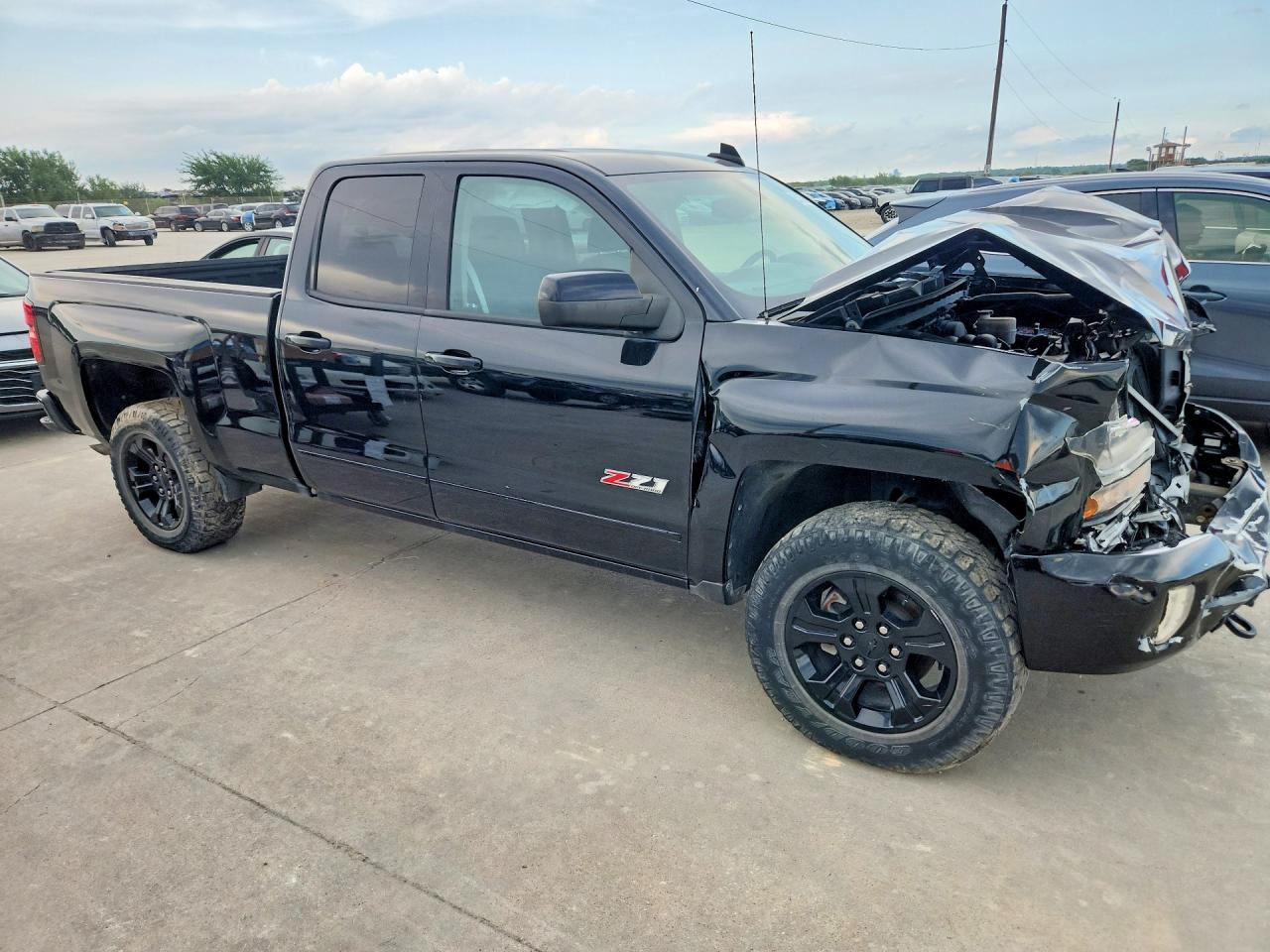 2018 Chevrolet Silverado K1500 Lt Black vin: 1GCVKREC7JZ361293