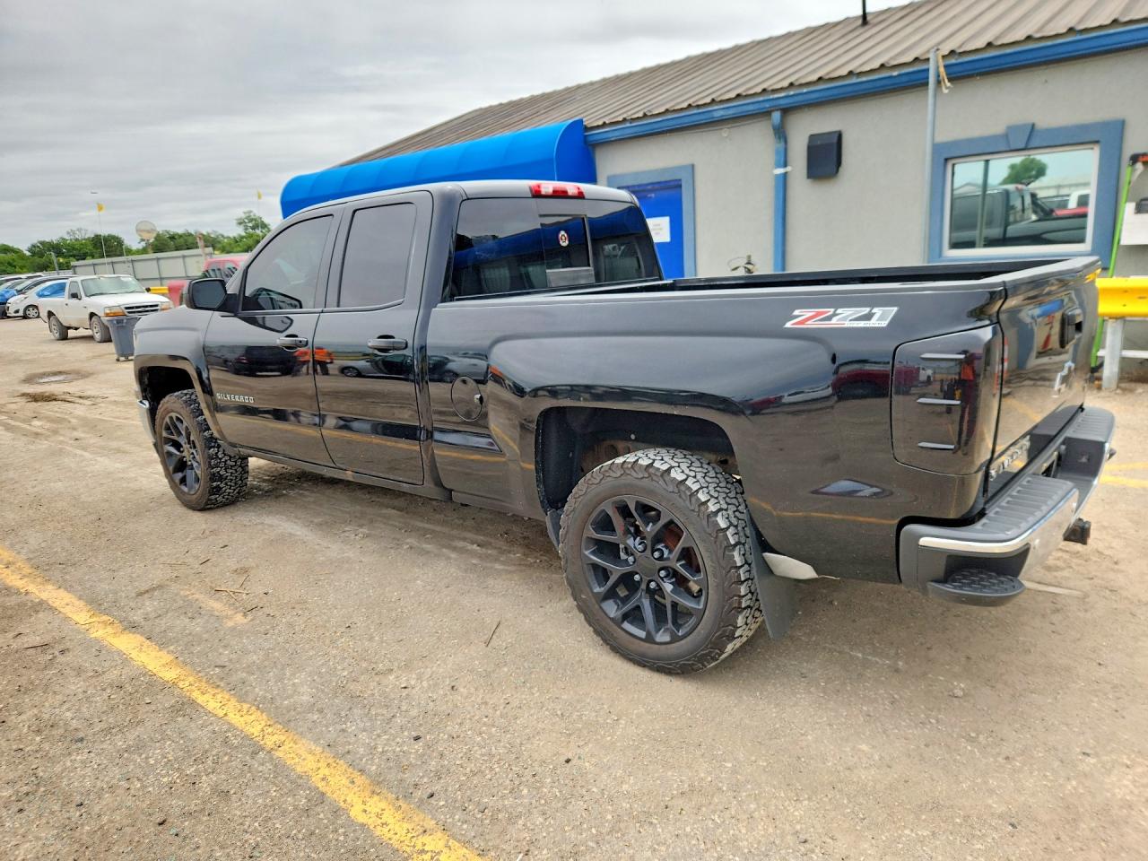 2014 Chevrolet Silverado K1500 Lt Black vin: 1GCVKREC8EZ111079