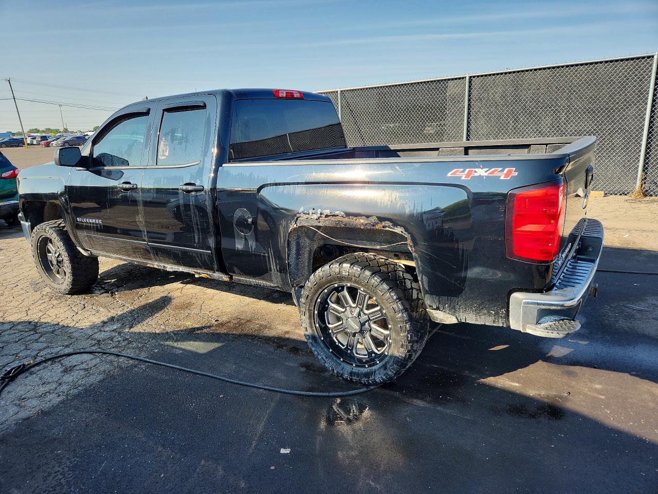 2015 Chevrolet Silverado K1500 Lt Black vin: 1GCVKREC8FZ271500