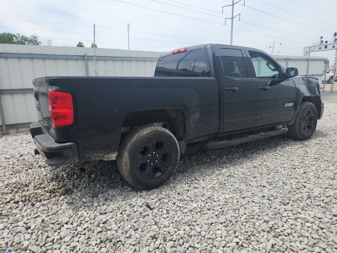 2015 Chevrolet Silverado K1500 Lt Black vin: 1GCVKREC8FZ381267 Damage: Left Qtr Panel, Chipped, 1