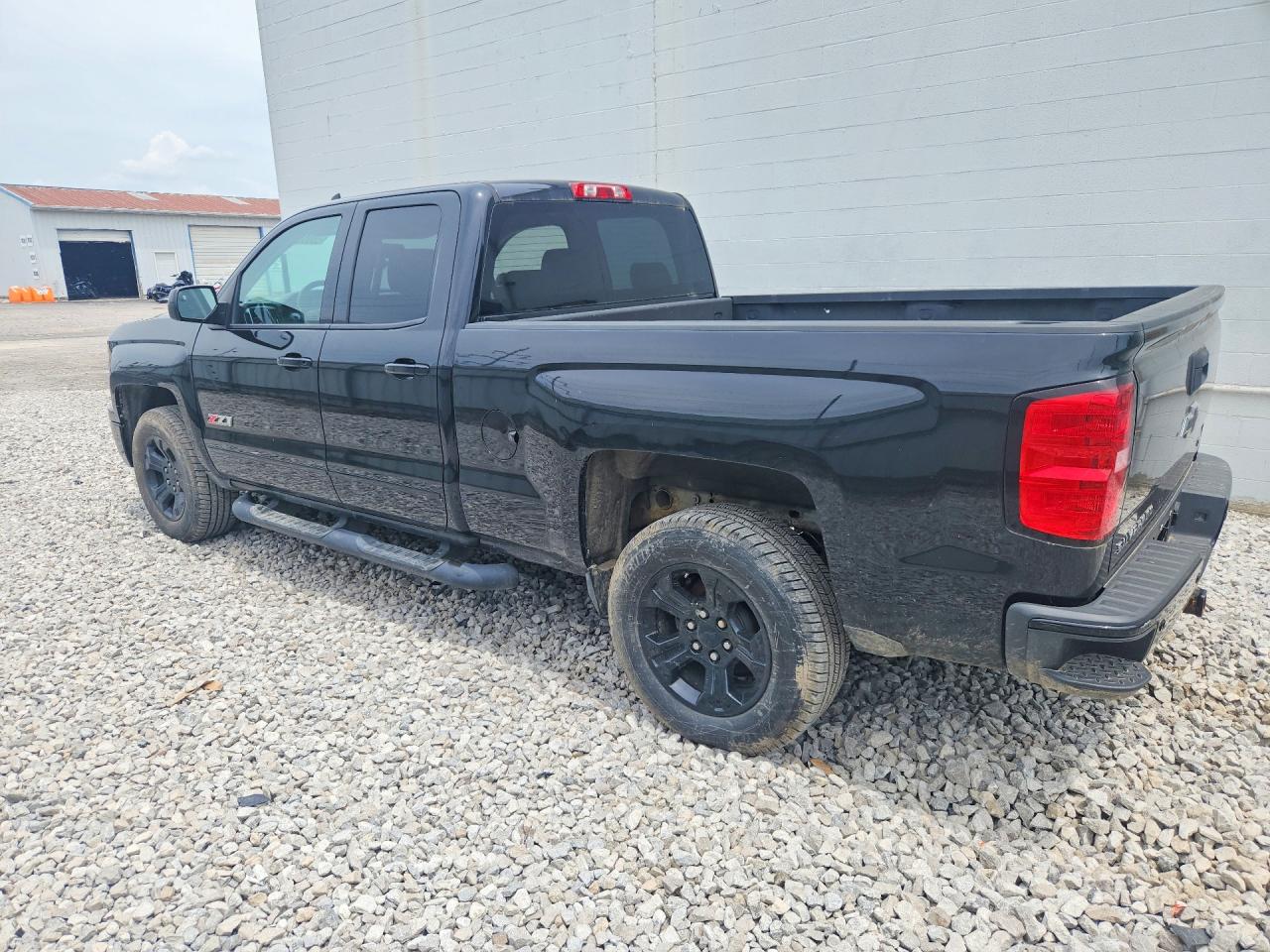 2015 Chevrolet Silverado K1500 Lt Black vin: 1GCVKREC8FZ381267