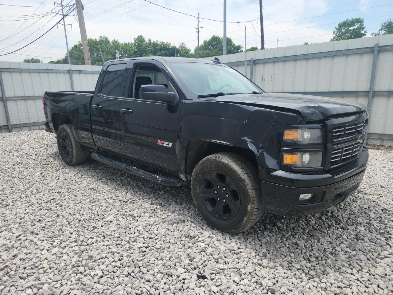 2015 Chevrolet Silverado K1500 Lt Black vin: 1GCVKREC8FZ381267 Damage: Right Front Fender, Dent(S) W/ Paint Dmg, > 12 Inches