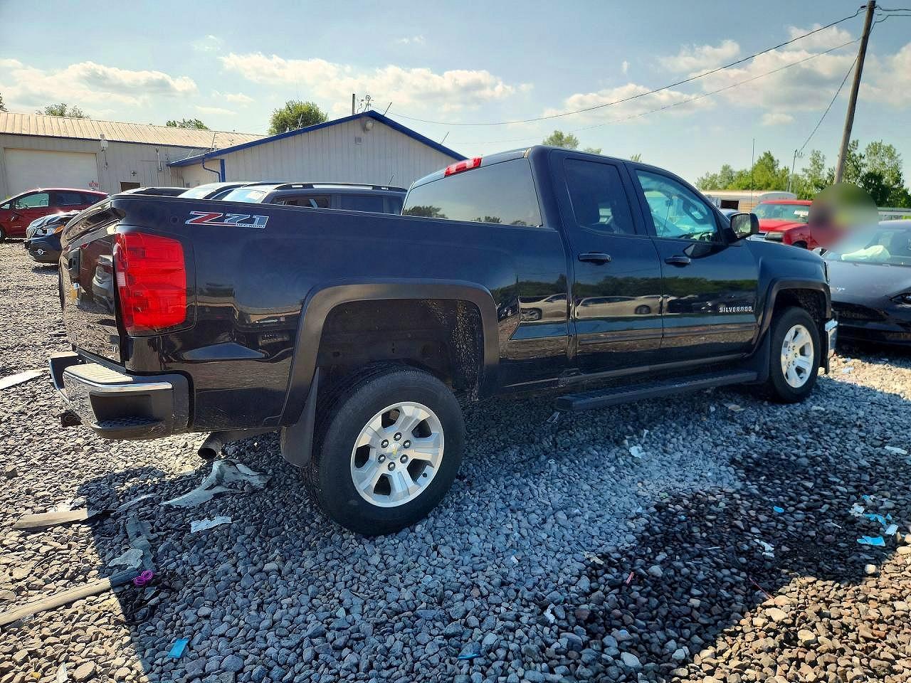 2015 Chevrolet Silverado K1500 Lt Black vin: 1GCVKREC8FZ427812