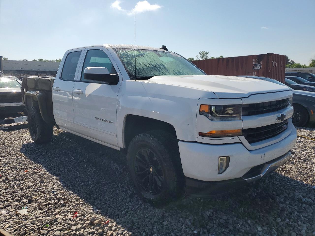 2016 Chevrolet Silverado K1500 Lt White vin: 1GCVKREC8GZ343765