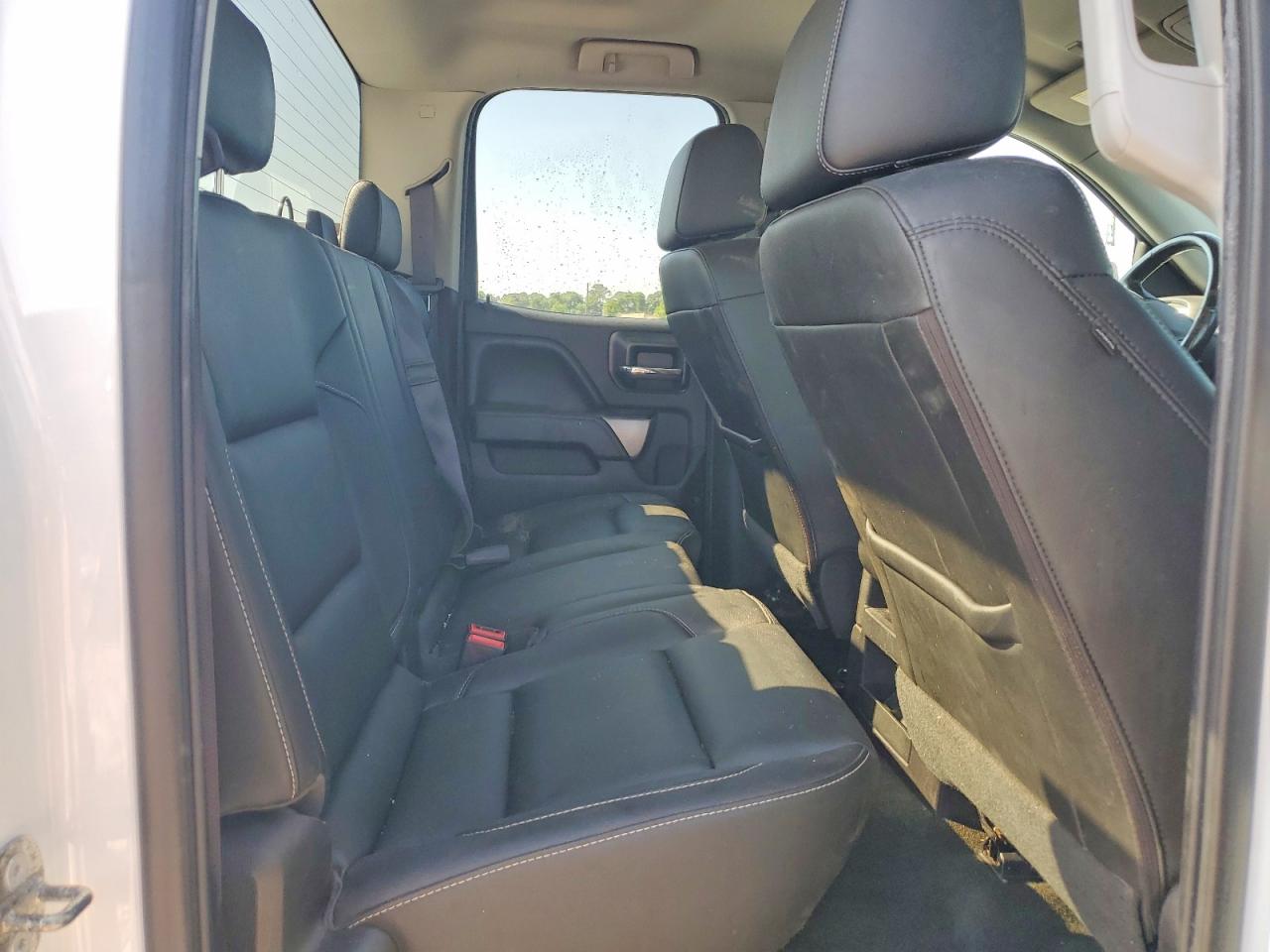 2016 Chevrolet Silverado K1500 Lt White vin: 1GCVKREC8GZ343765
